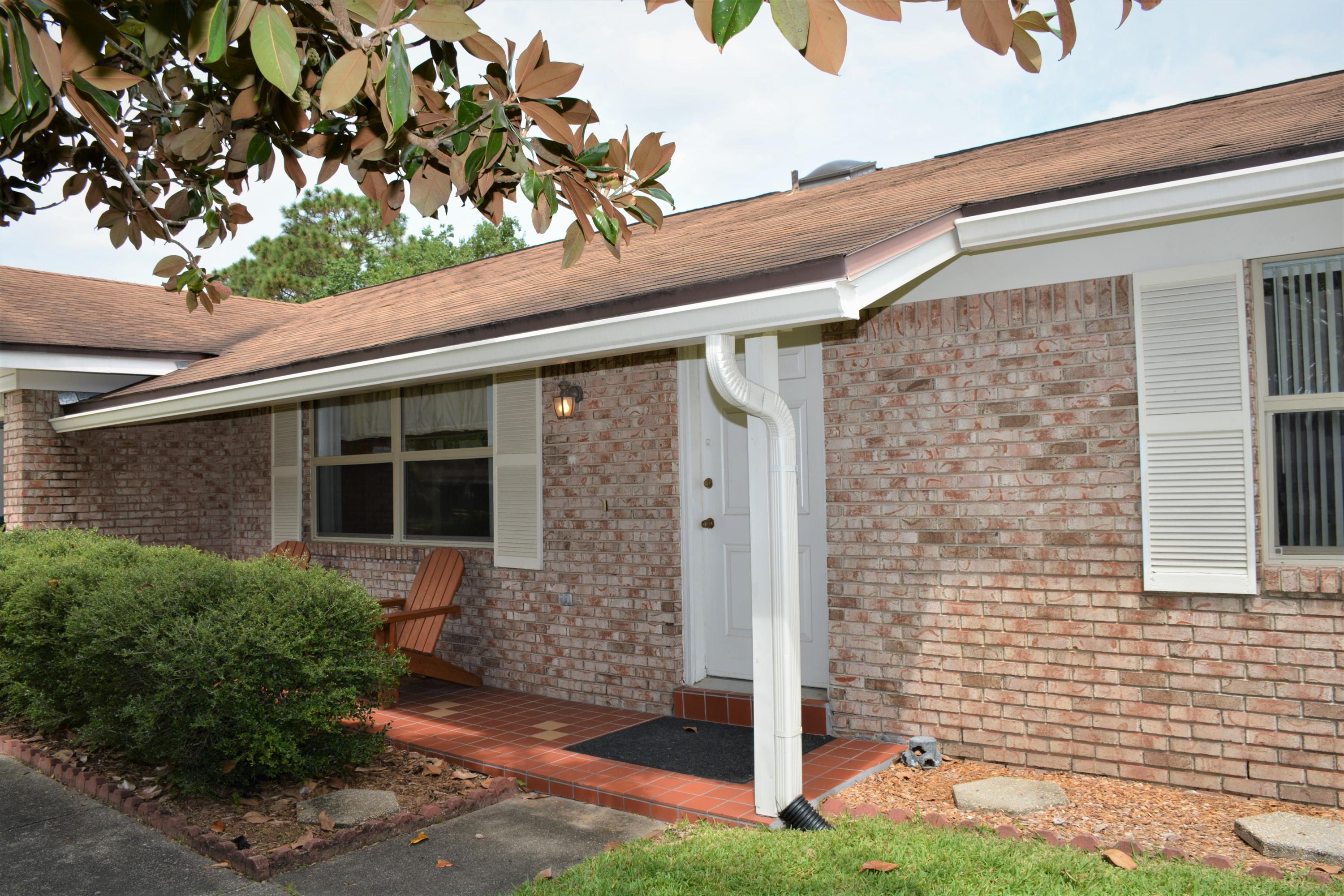 Tanglewood 1st Addn - Residential