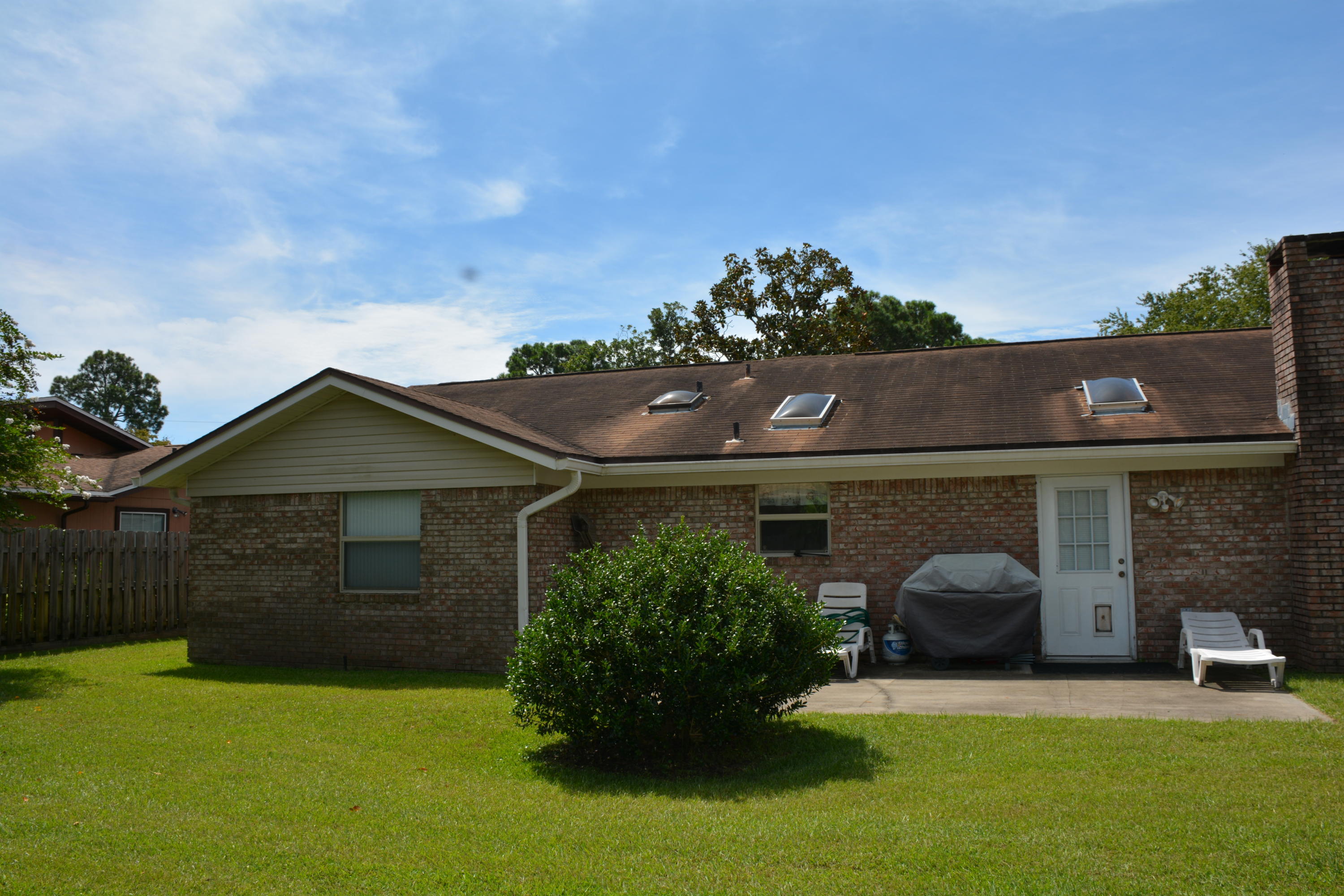 Tanglewood 1st Addn - Residential