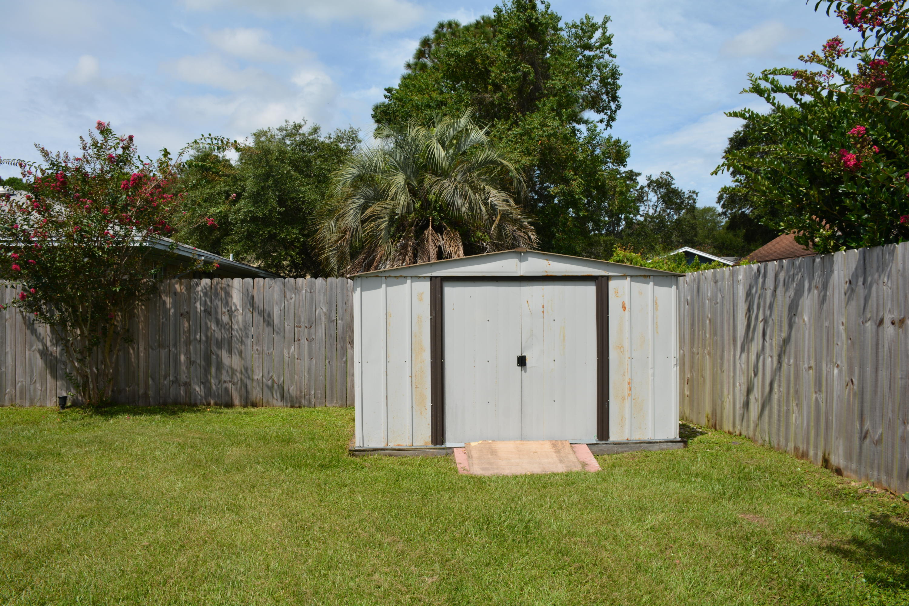 Tanglewood 1st Addn - Residential