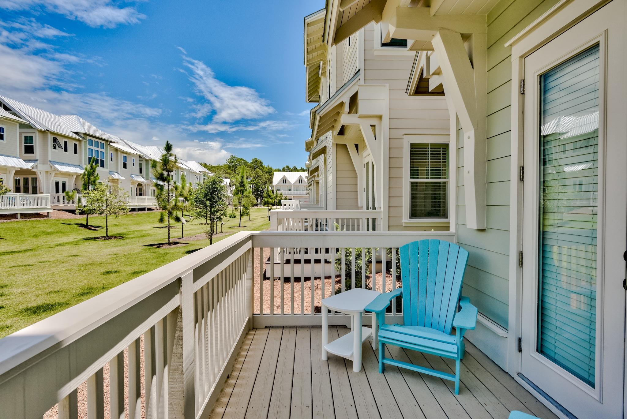 PROMINENCE/TRIPLEXES - Residential