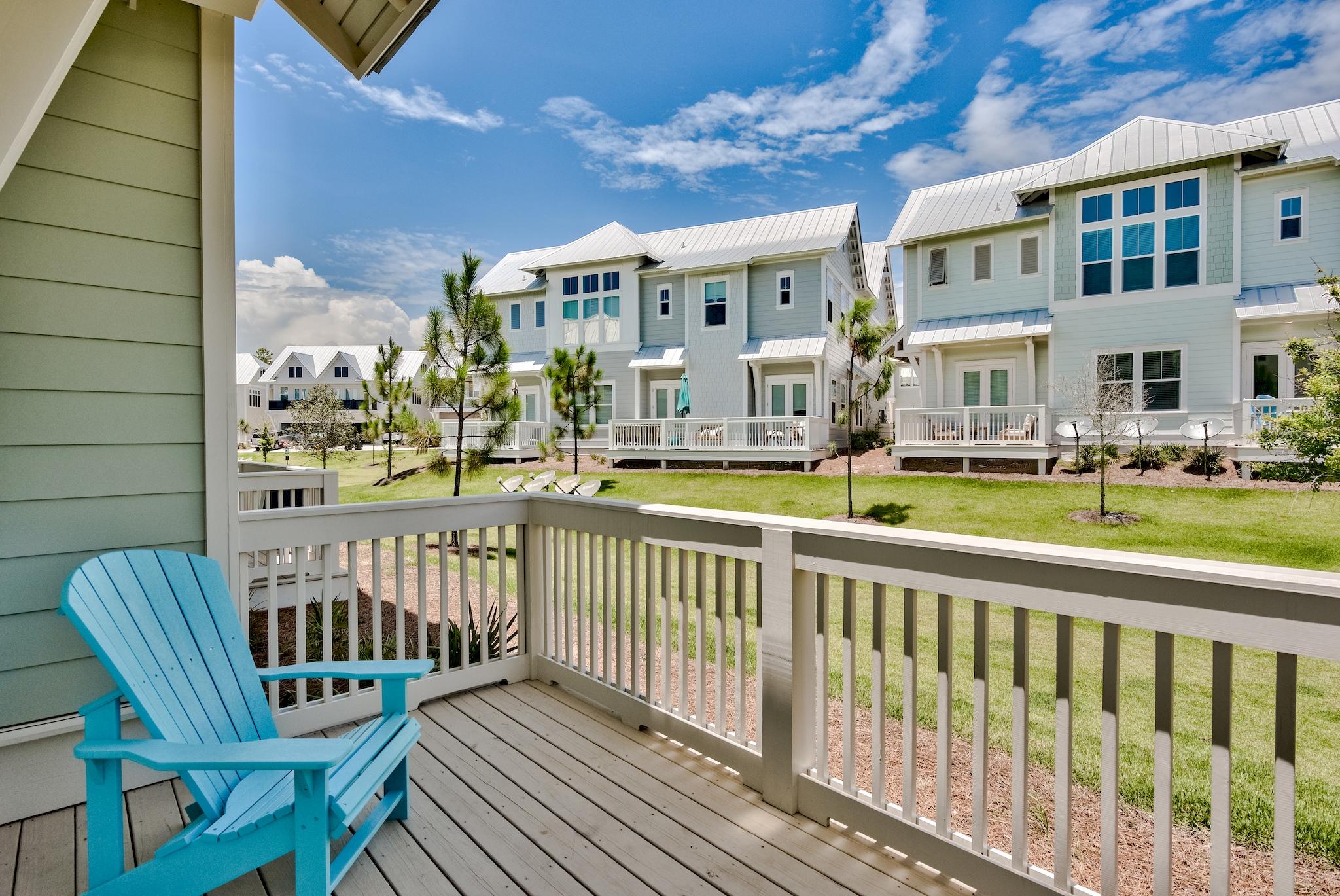 PROMINENCE/TRIPLEXES - Residential