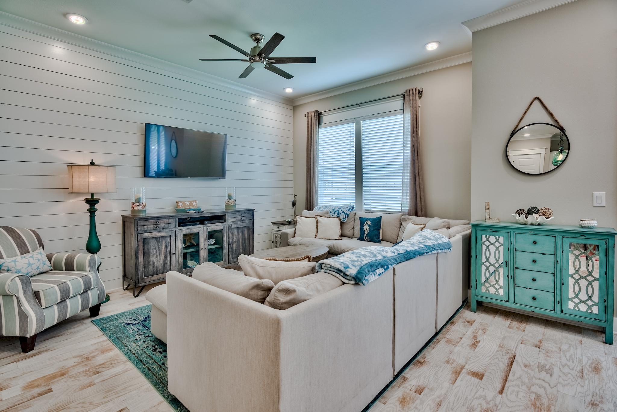 PROMINENCE/TRIPLEXES - Residential