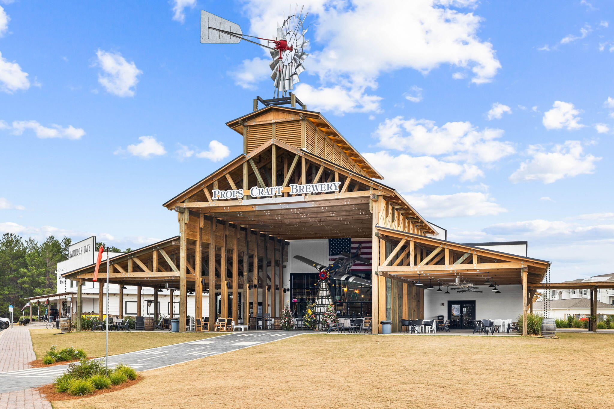 HAMMOCK BAY - Residential