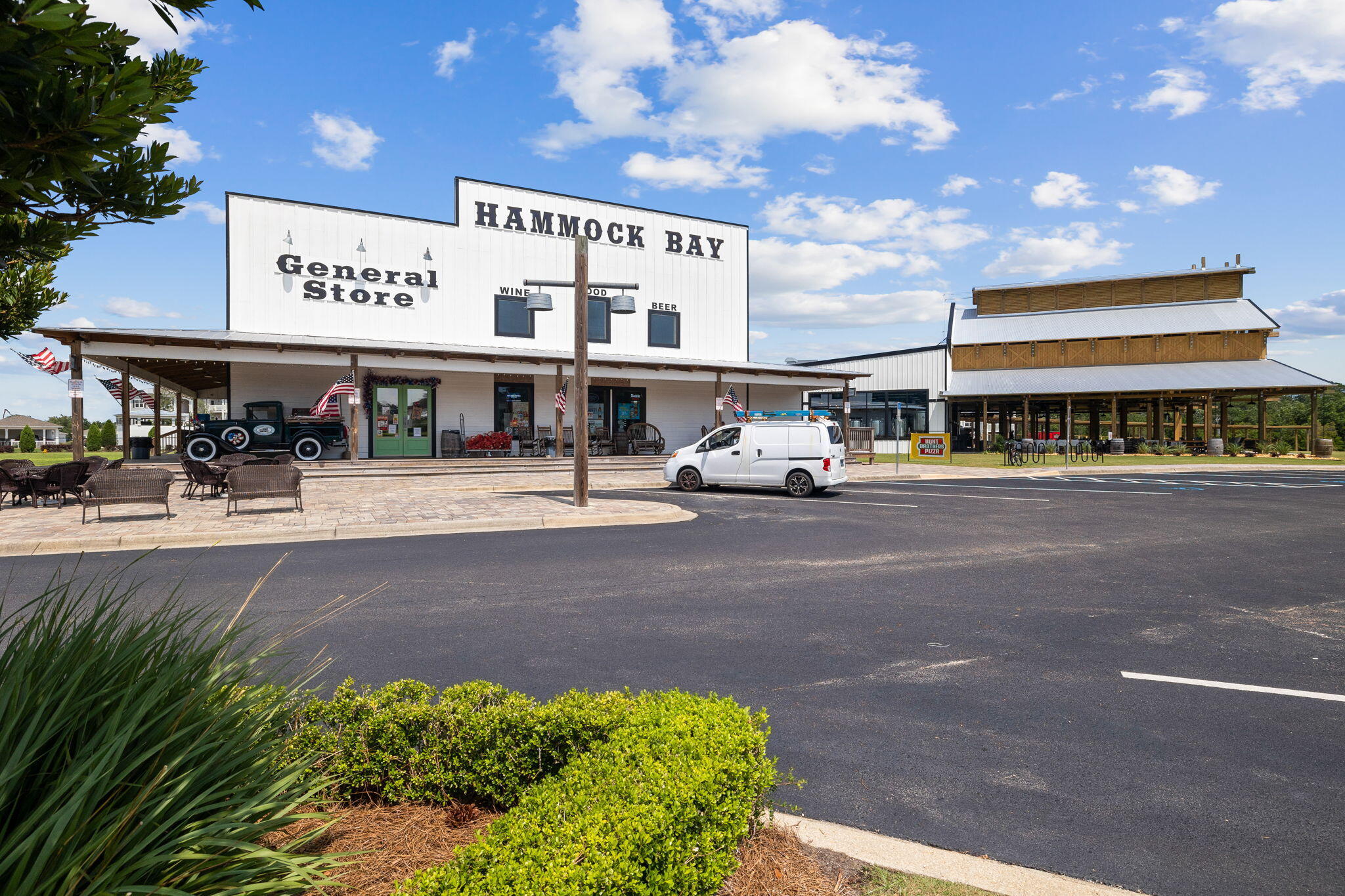 HAMMOCK BAY - Residential