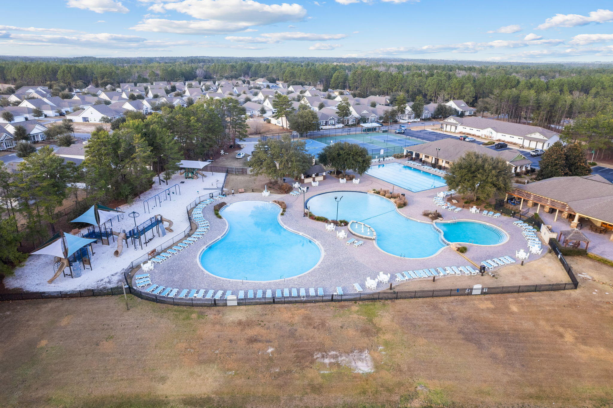 HAMMOCK BAY - Residential