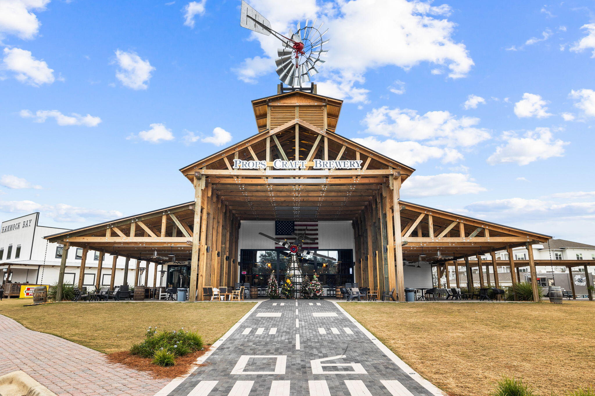 HAMMOCK BAY - Residential