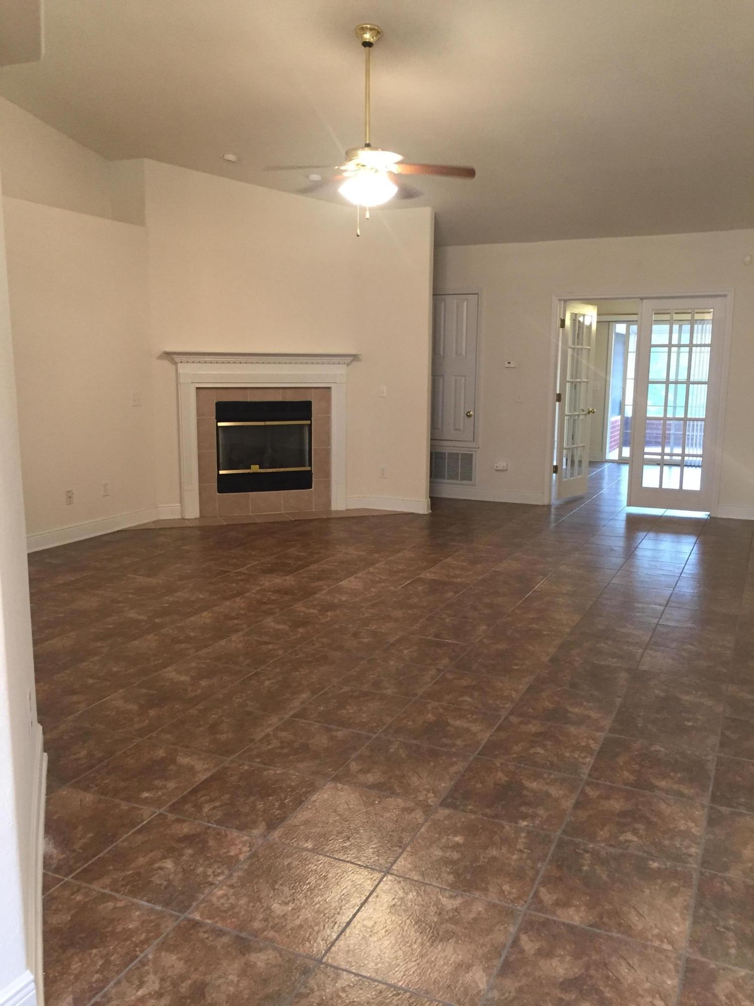 FOX VALLEY - Residential