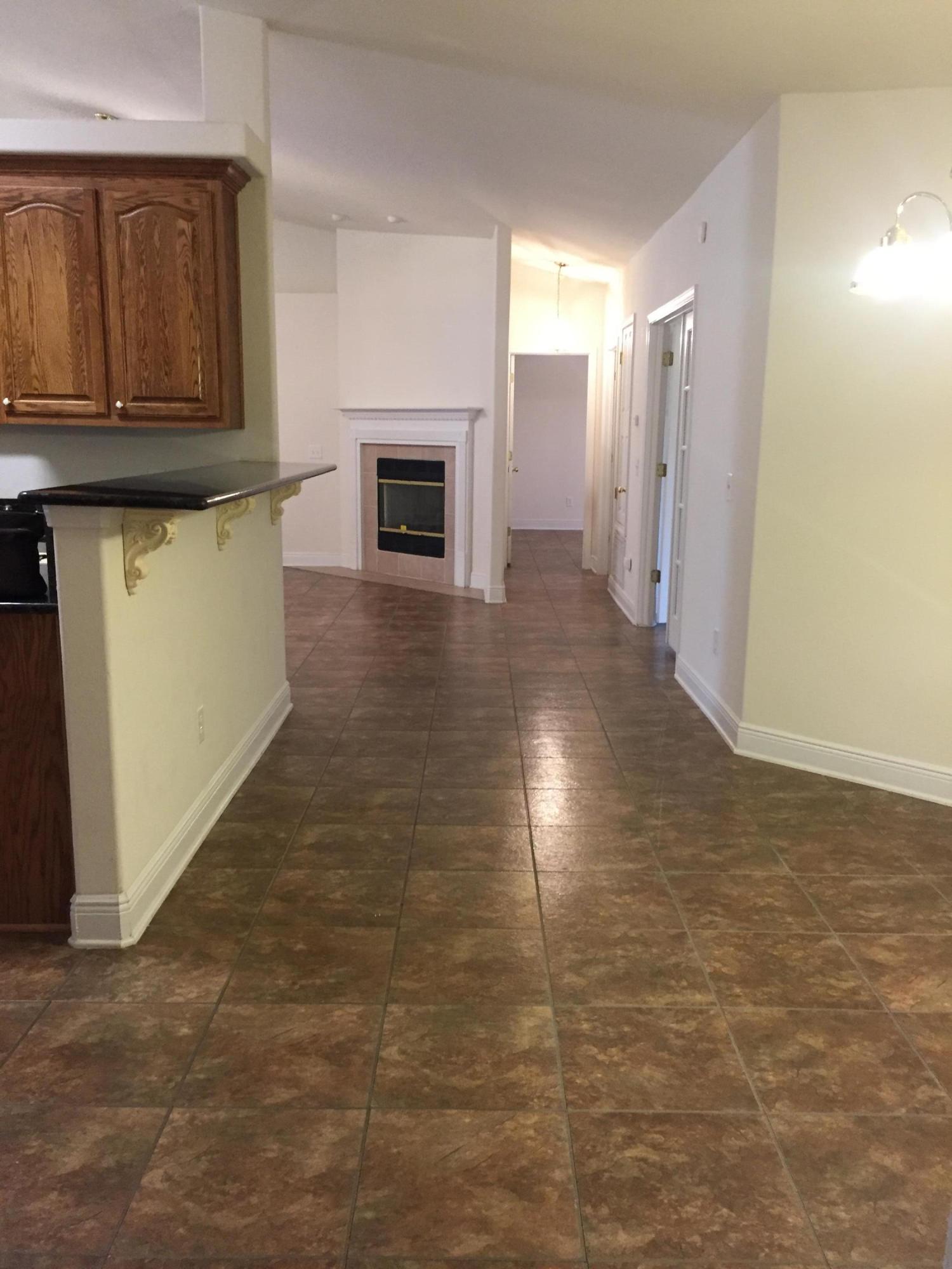 FOX VALLEY - Residential