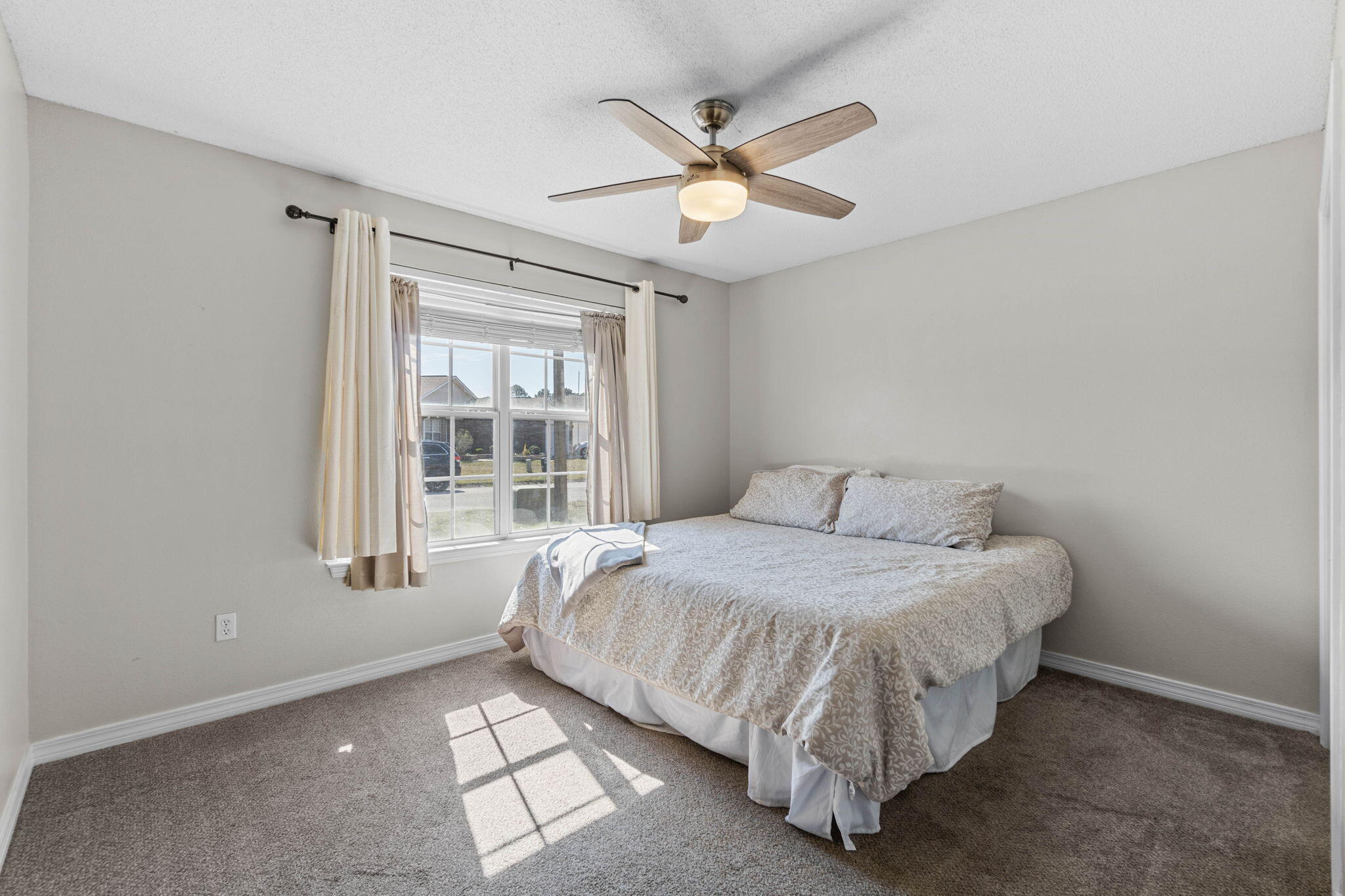 PROMISE CREEK - Residential