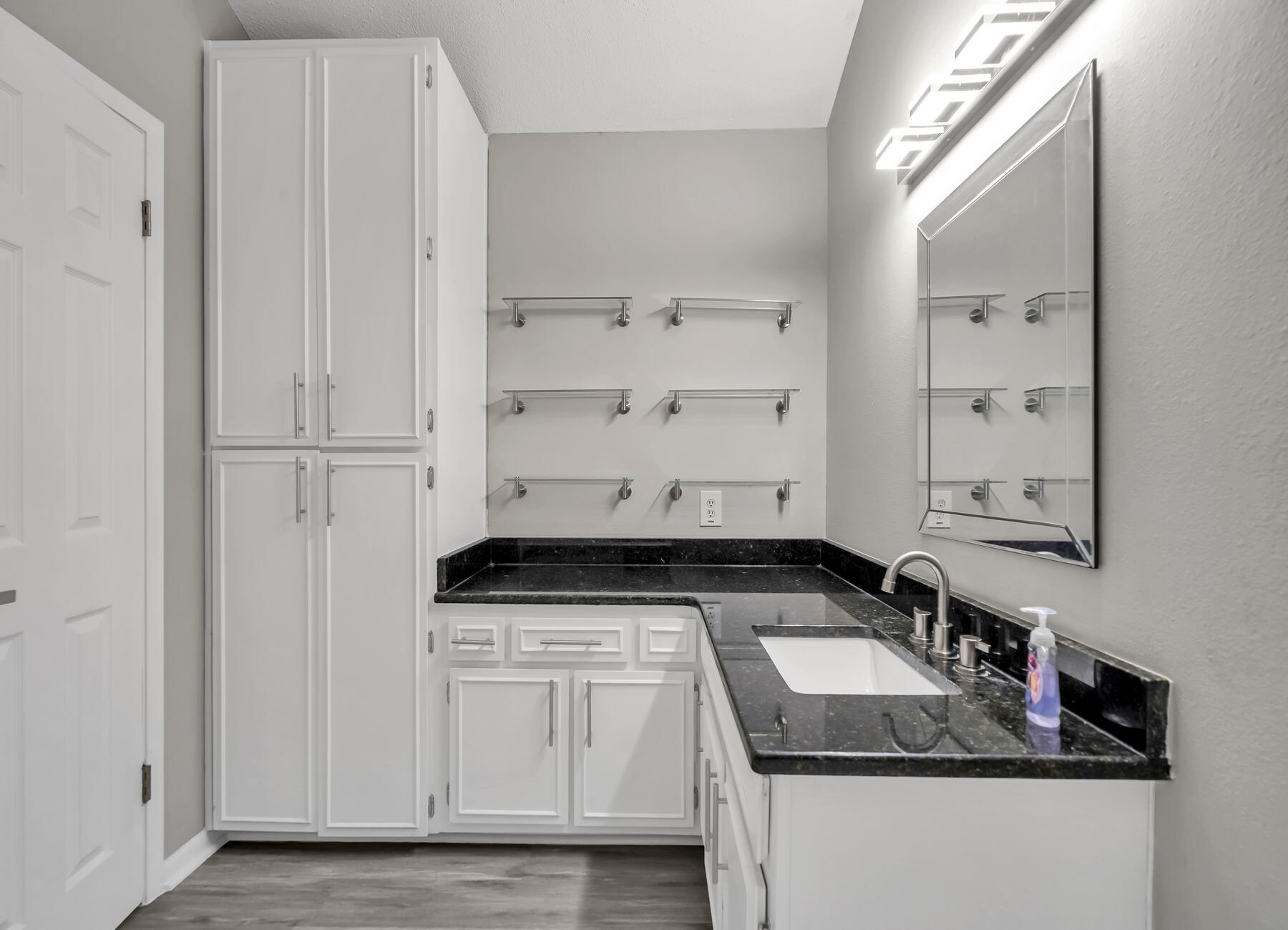 SEA HILLS 3RD - Residential