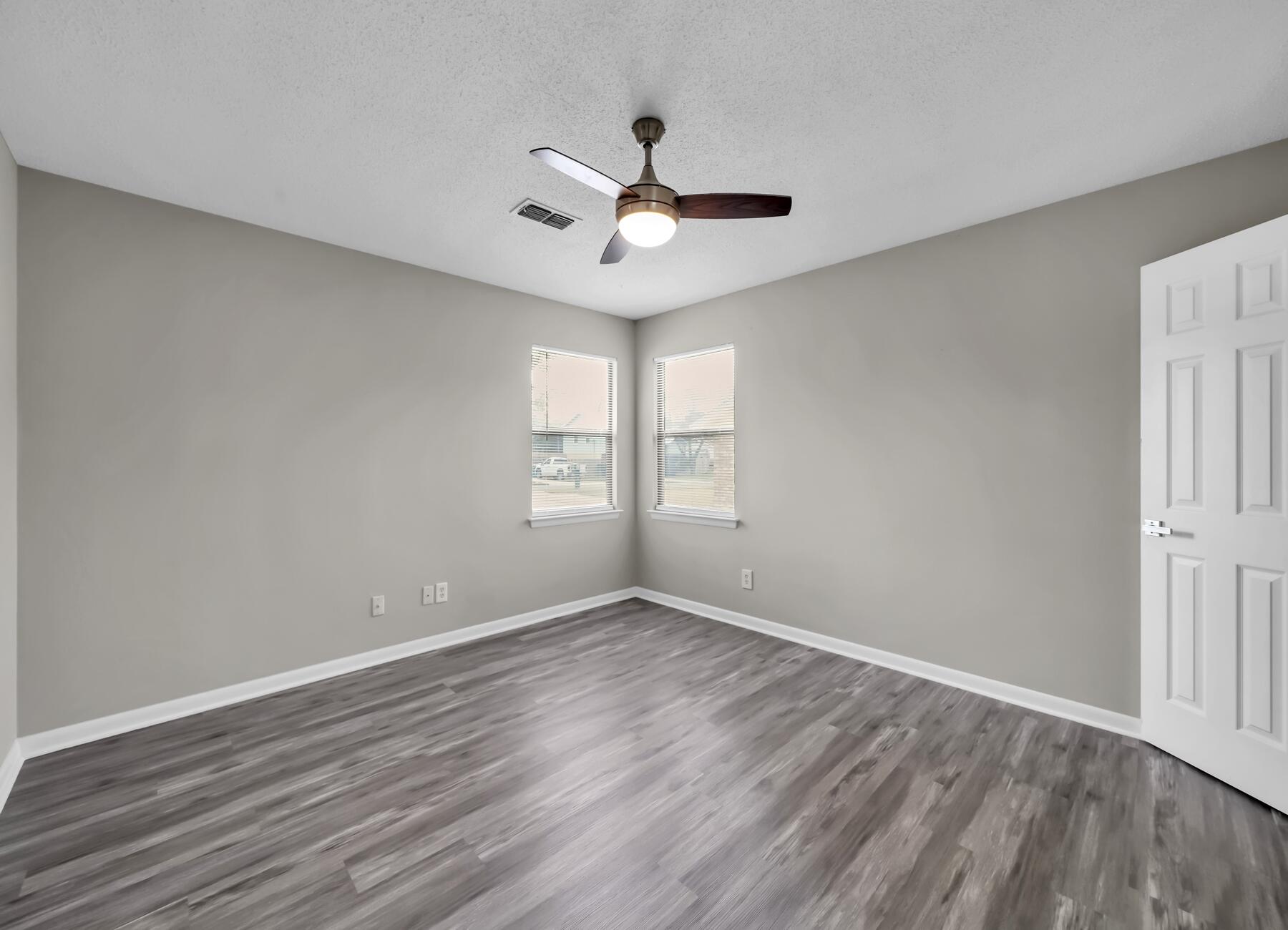 SEA HILLS 3RD - Residential