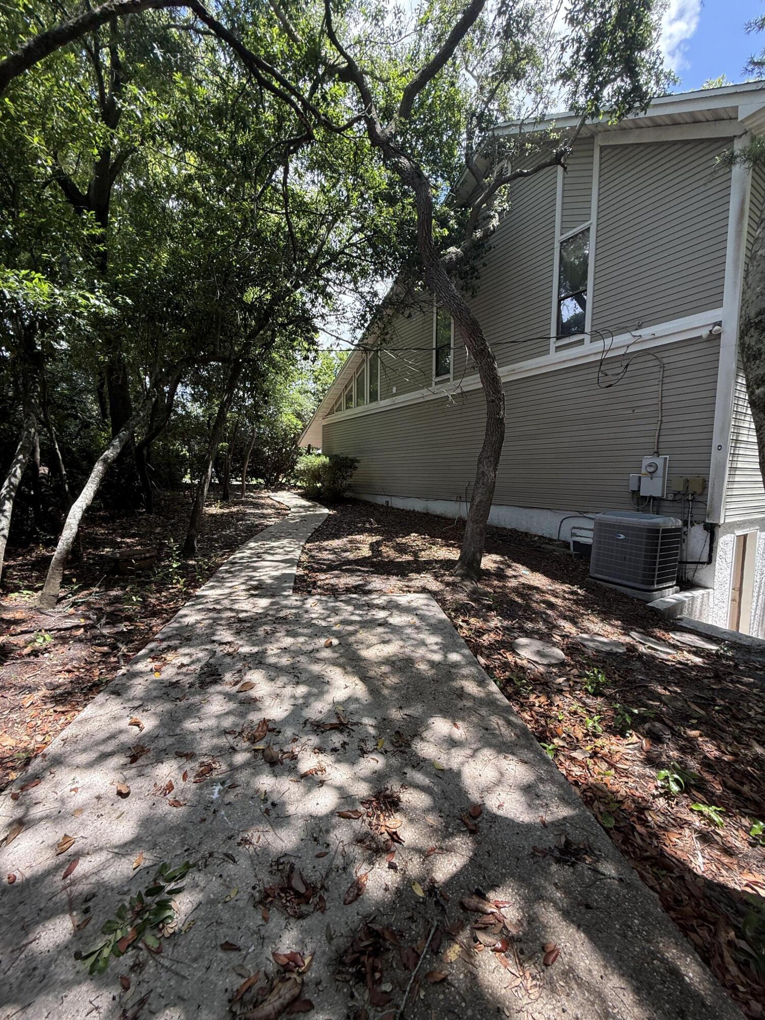 KELL-AIRE GARDENS - Residential Lease