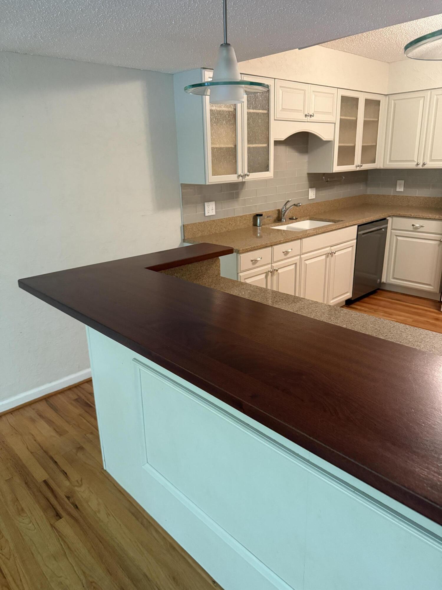 KELL-AIRE GARDENS - Residential Lease