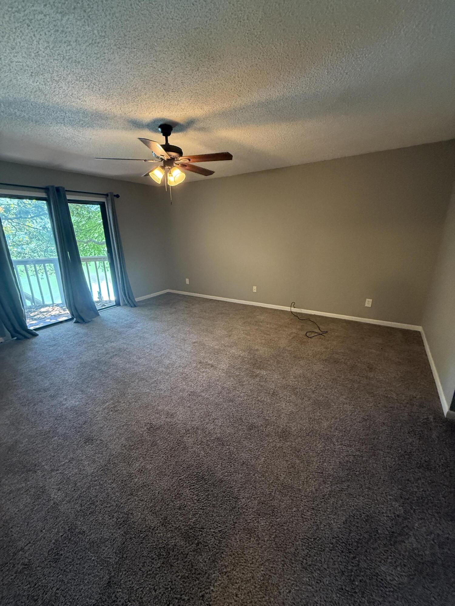 KELL-AIRE GARDENS - Residential Lease