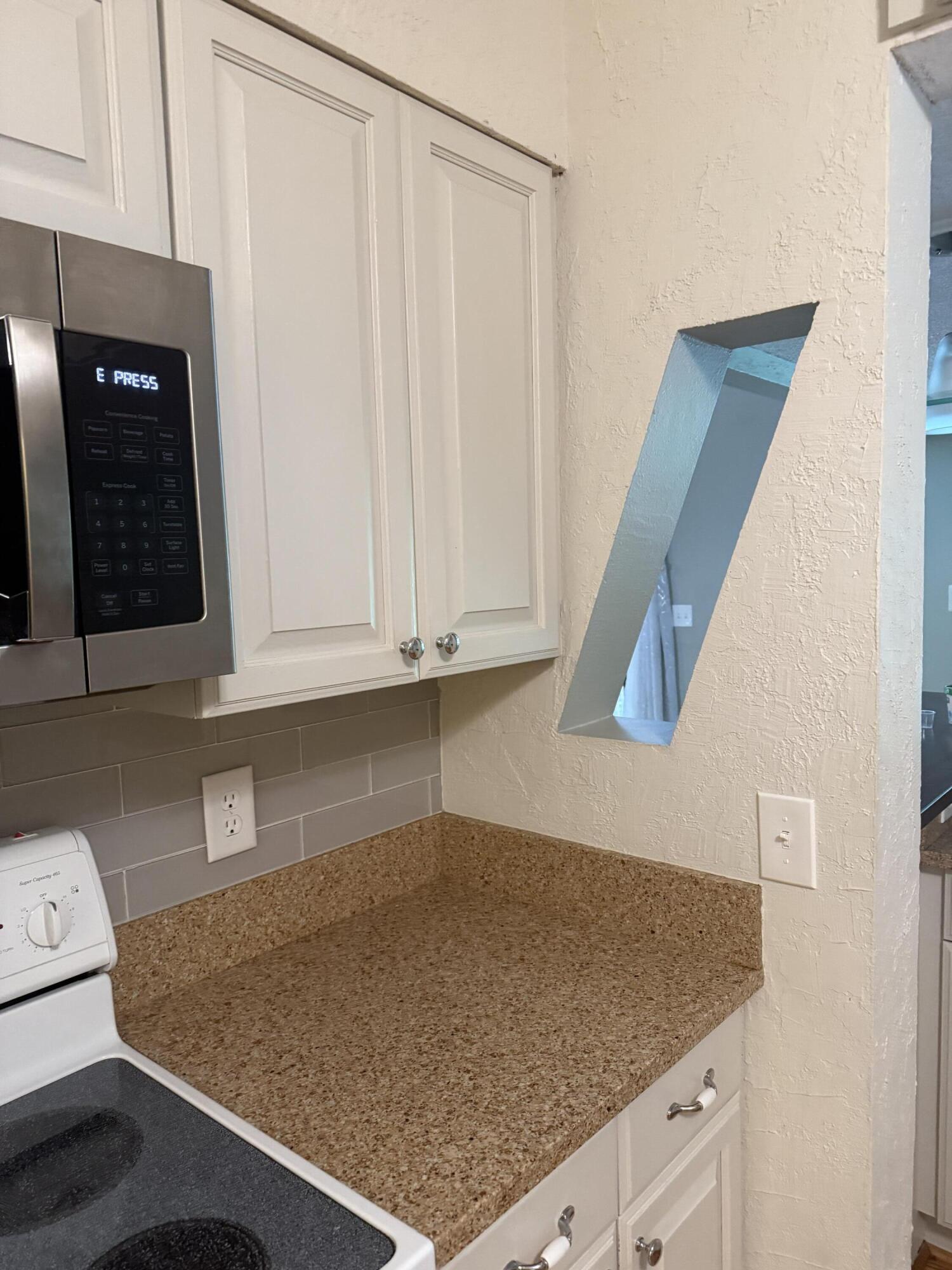 KELL-AIRE GARDENS - Residential Lease