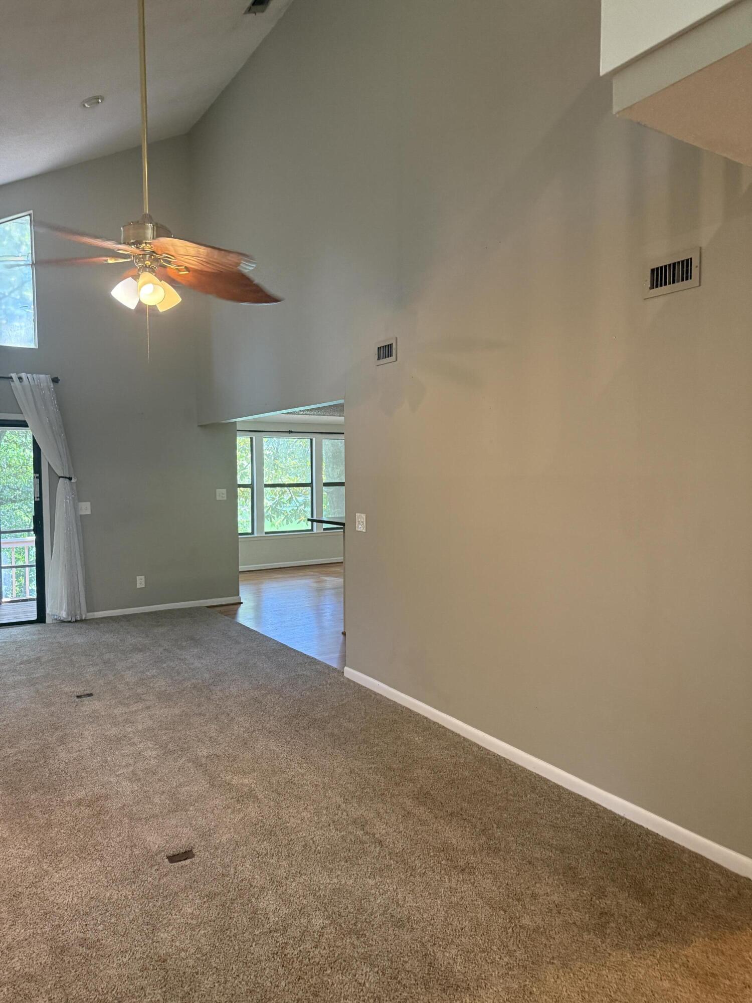 KELL-AIRE GARDENS - Residential Lease