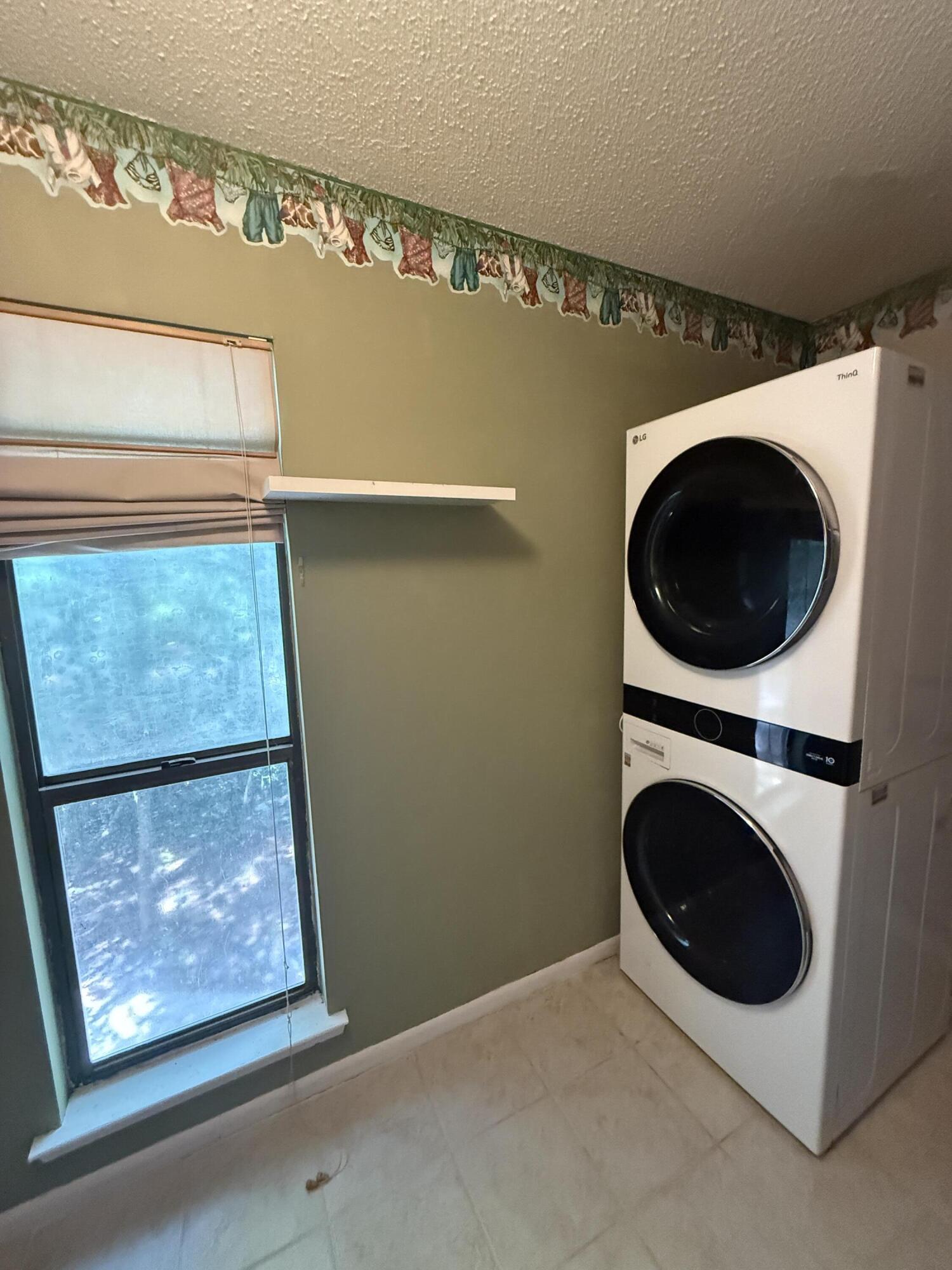 KELL-AIRE GARDENS - Residential Lease