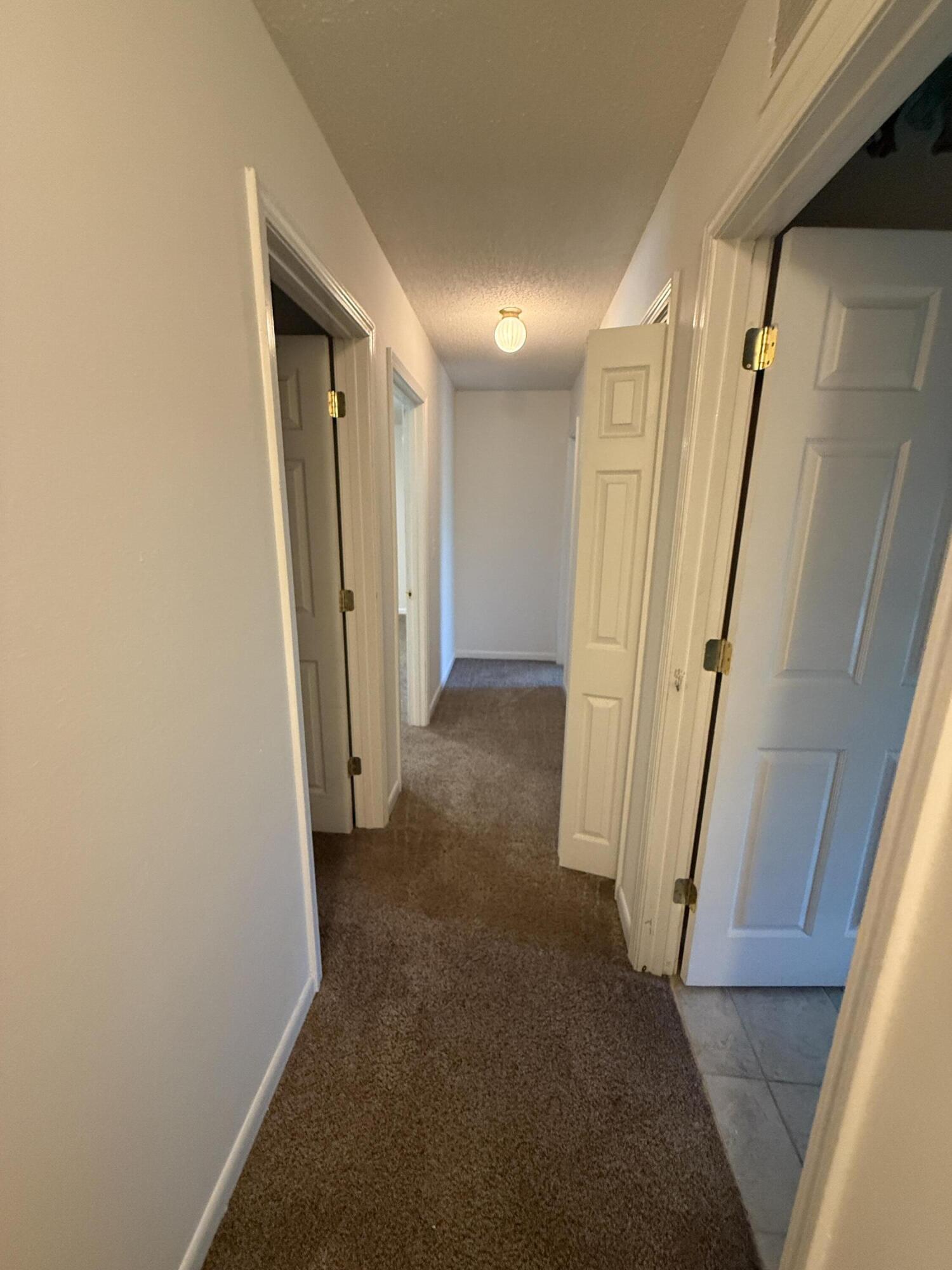 KELL-AIRE GARDENS - Residential Lease