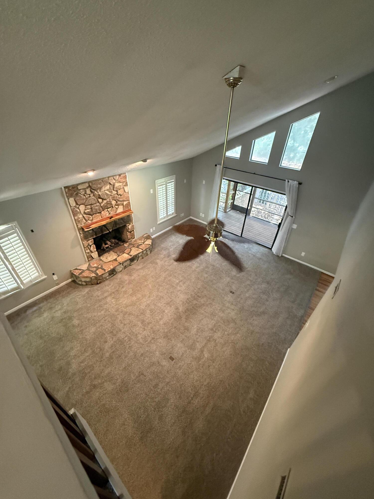 KELL-AIRE GARDENS - Residential Lease