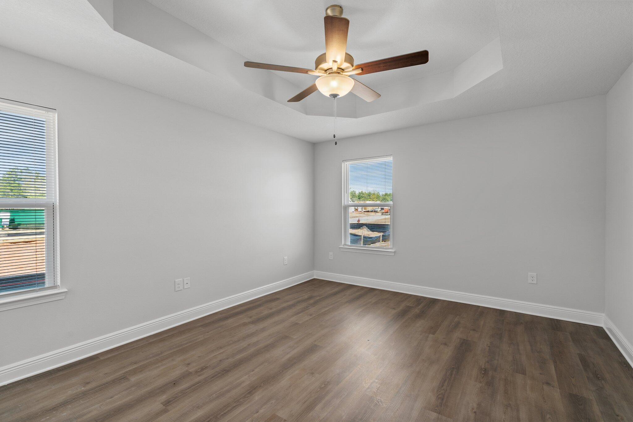 RIVERWALK PH I - Residential Lease