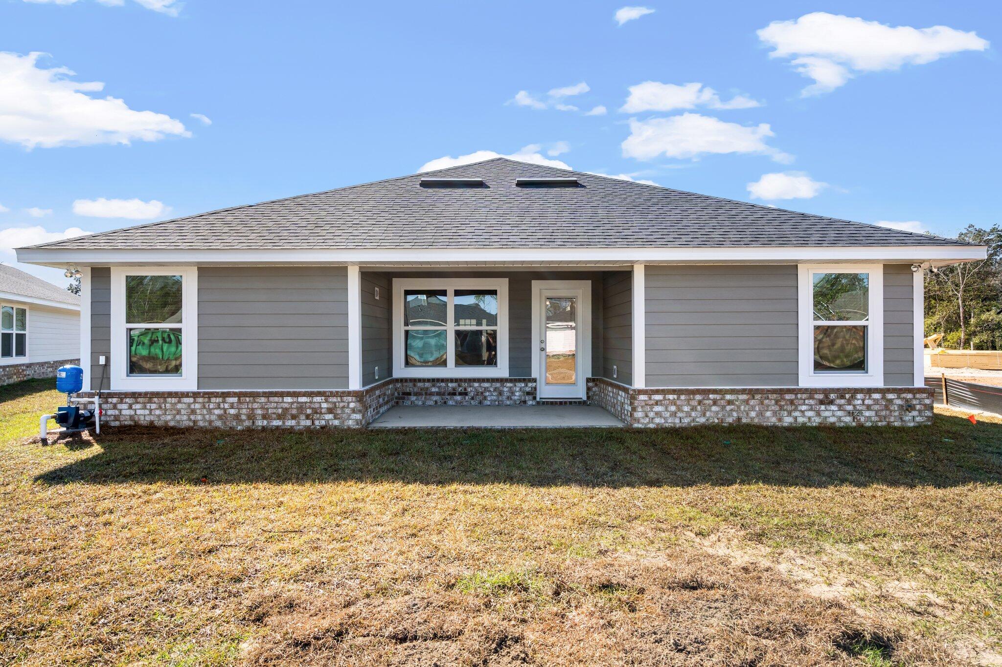 RIVERWALK PH I - Residential Lease