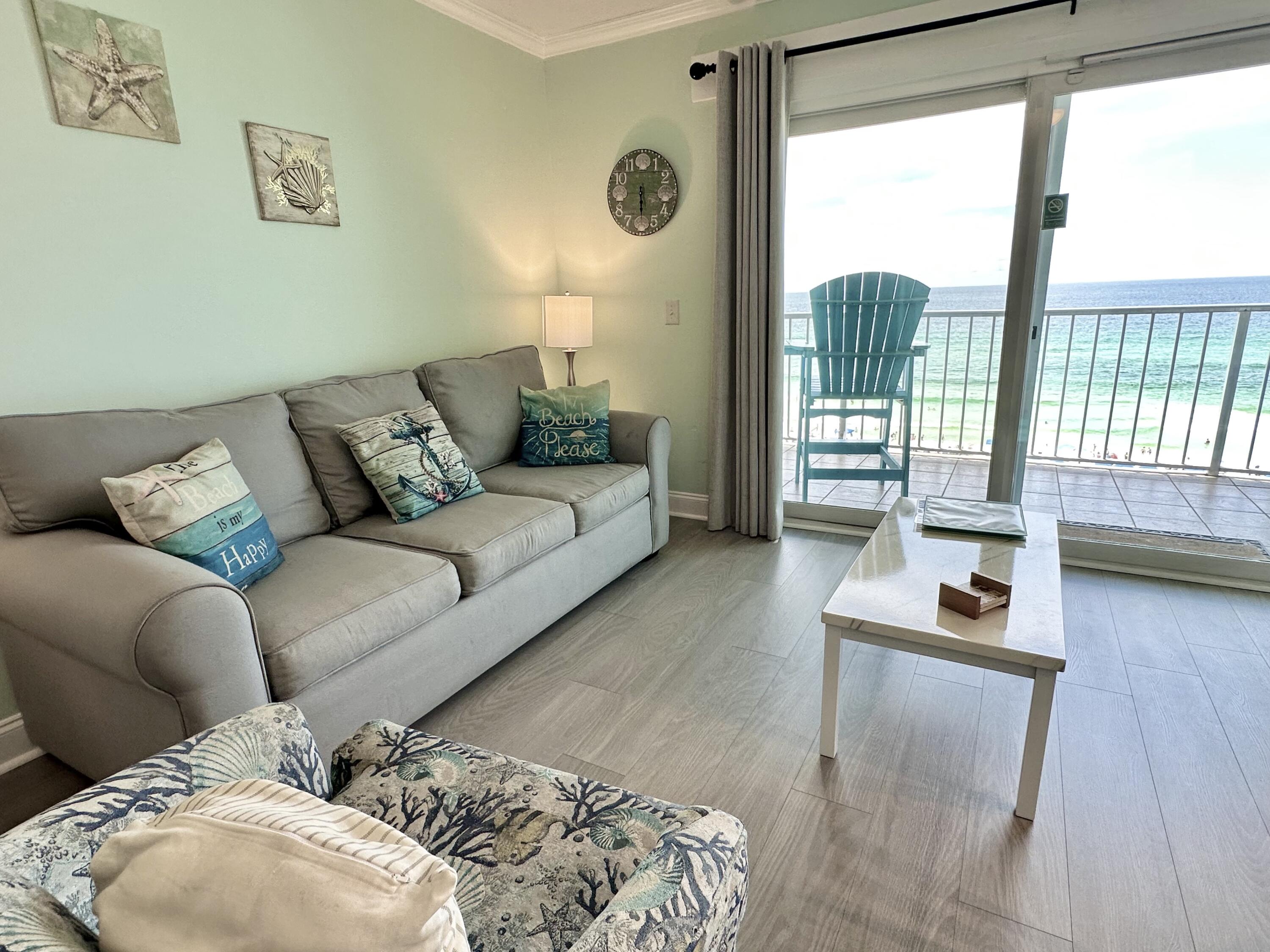 THE SUMMIT - Residential