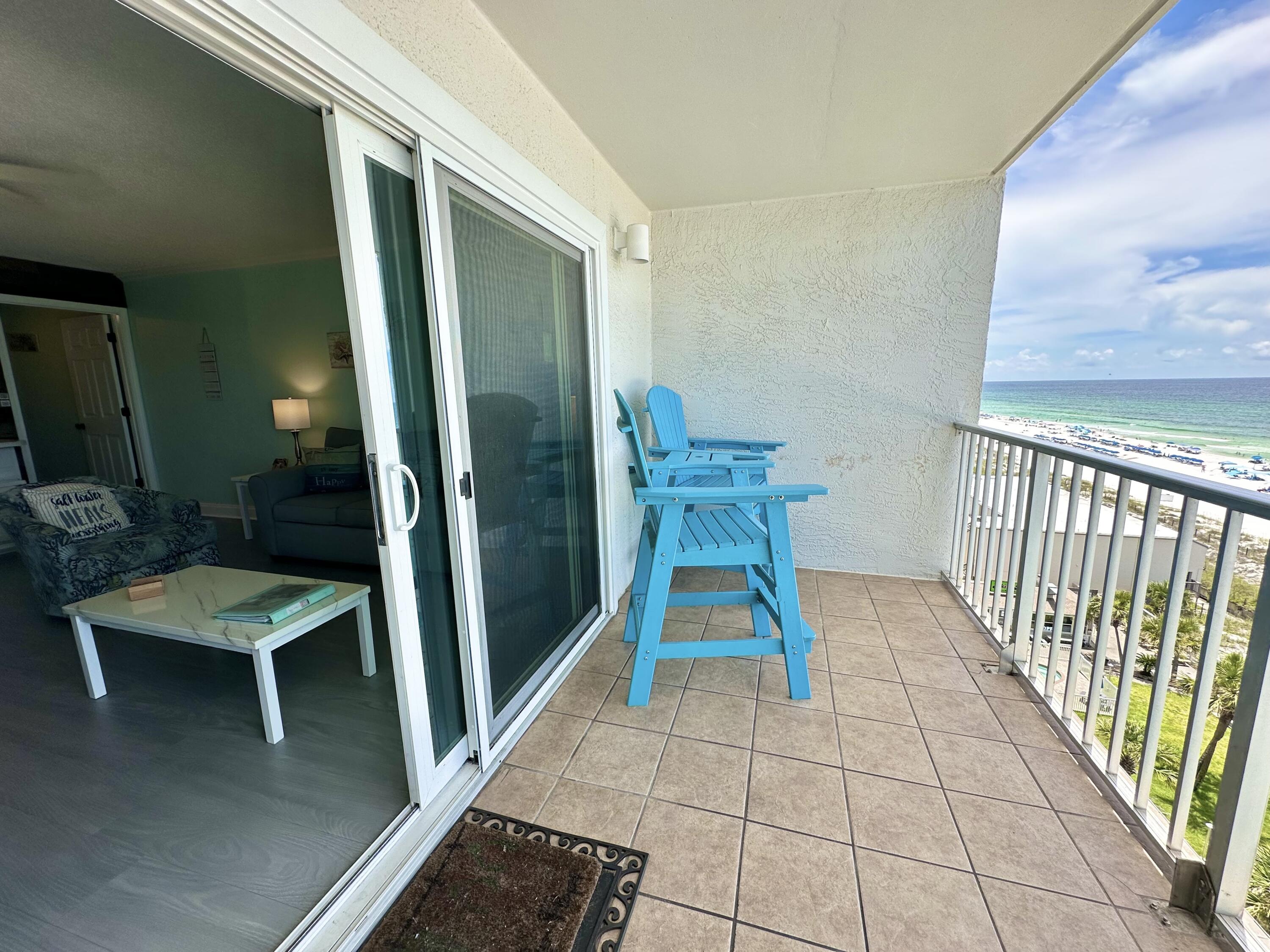 THE SUMMIT - Residential