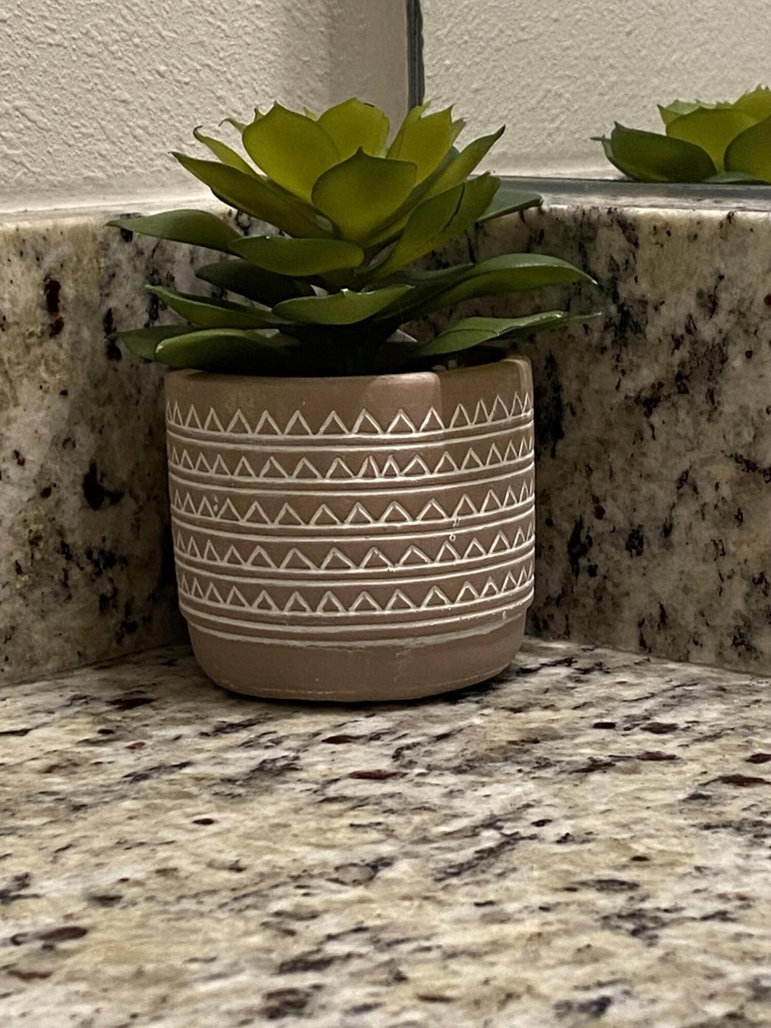 RESERVE POINTE - Residential