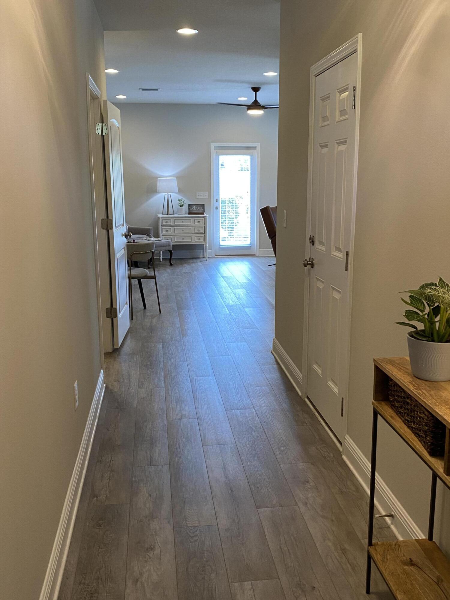 RESERVE POINTE - Residential