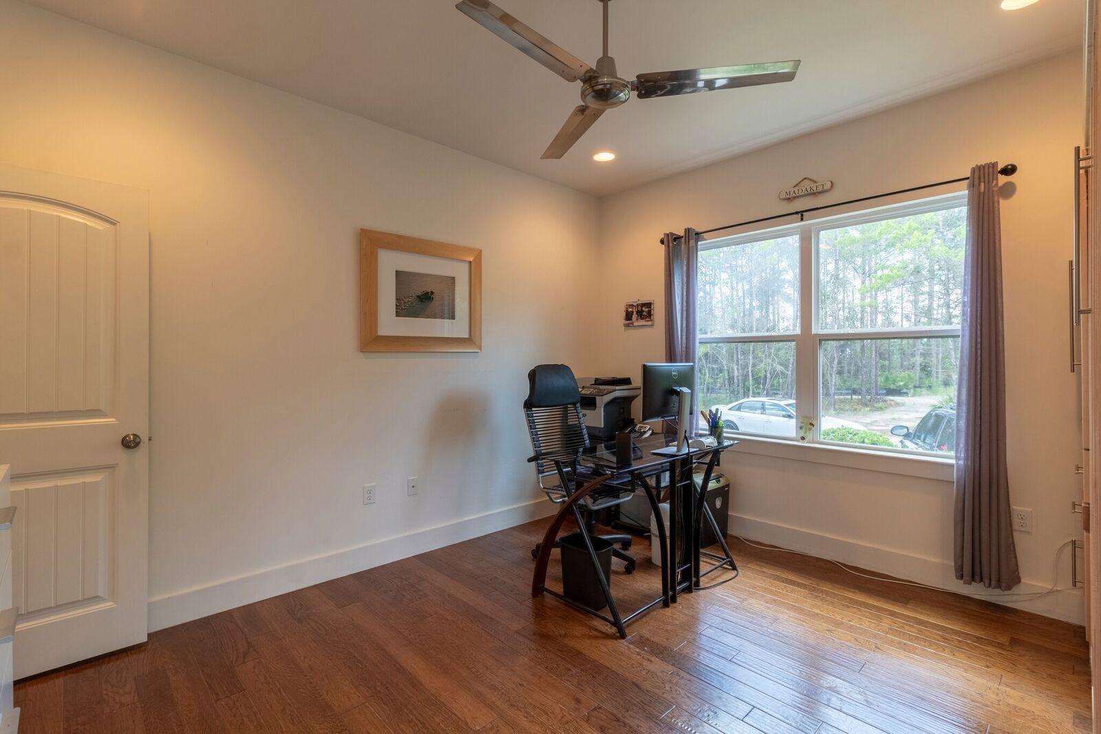 MCKENNIES UNREC - Residential Lease