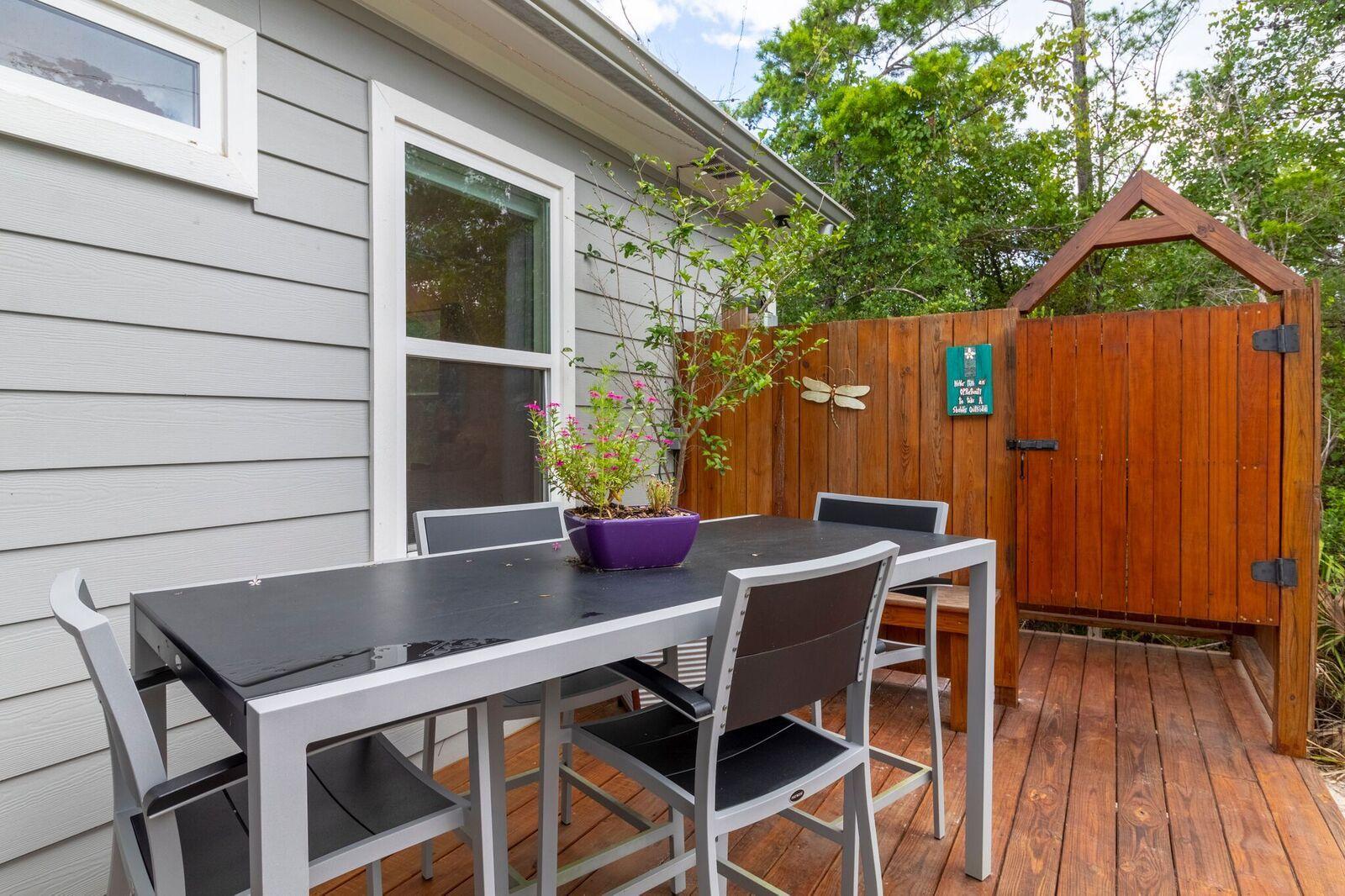 MCKENNIES UNREC - Residential Lease