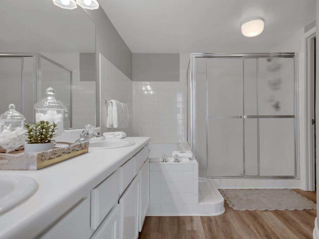 JADE EAST TOWERS CONDO - Residential