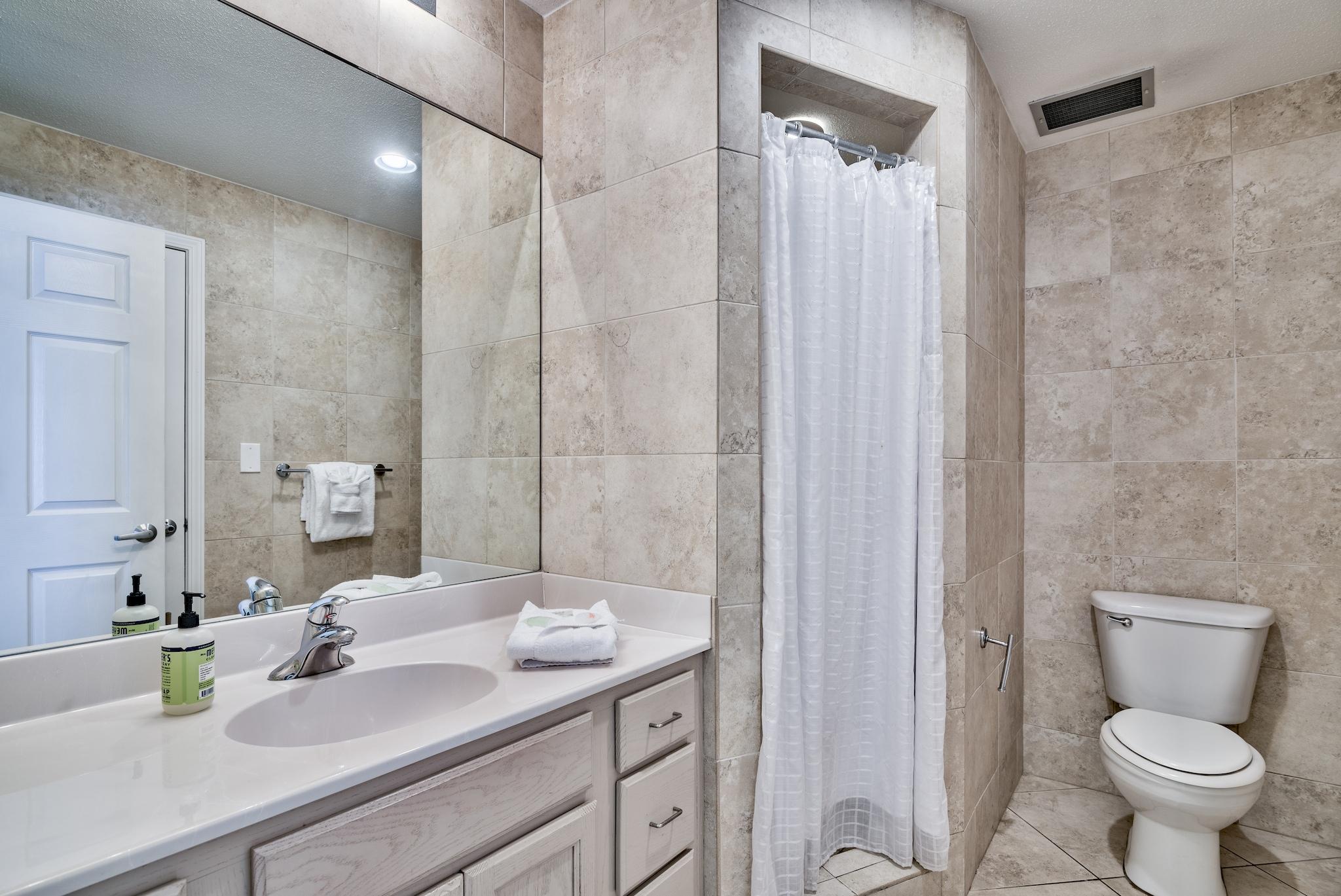 STERLING REEF - Residential