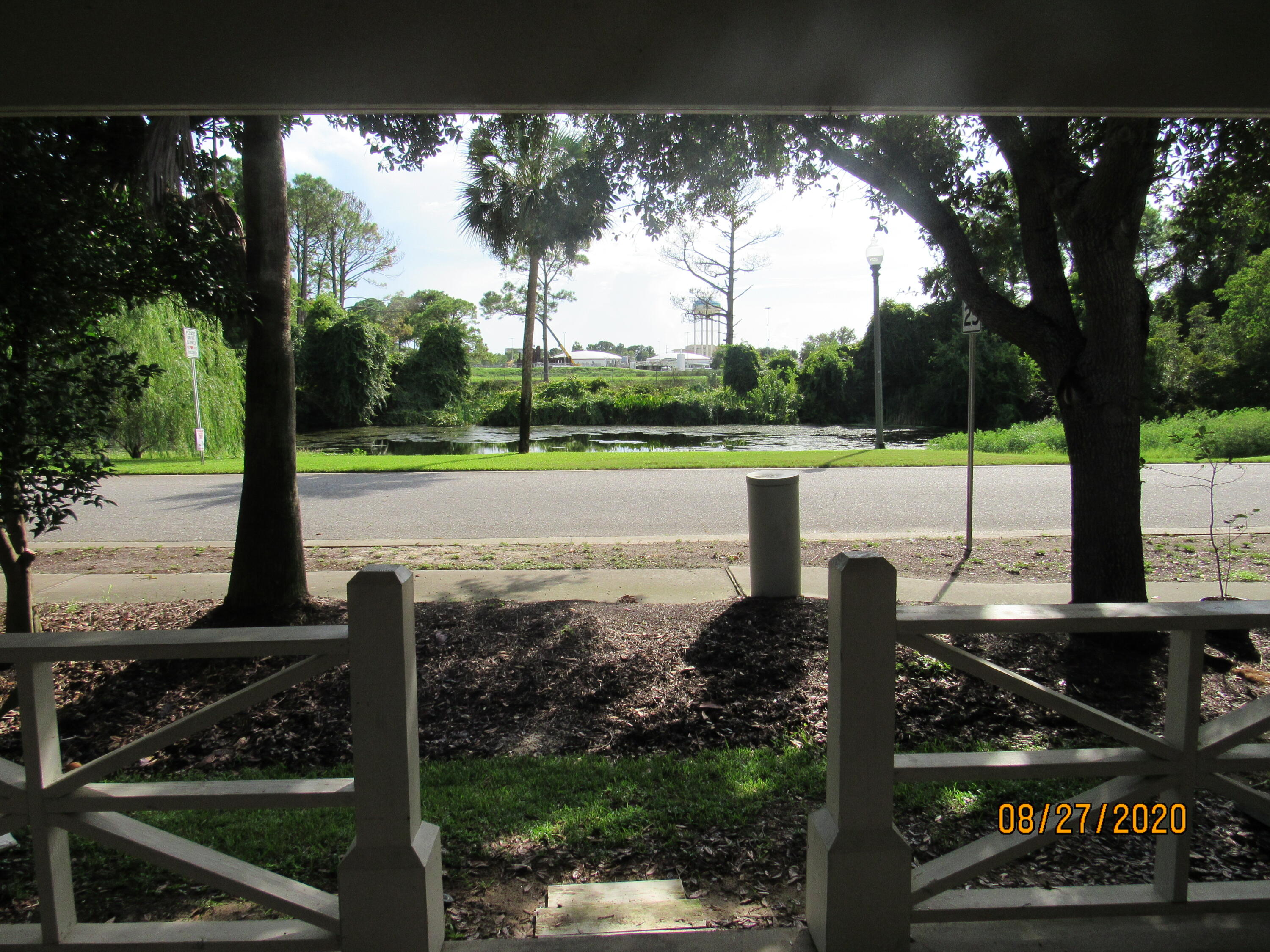 TWIN LAKES TOWNHOMES PH 2 - Residential