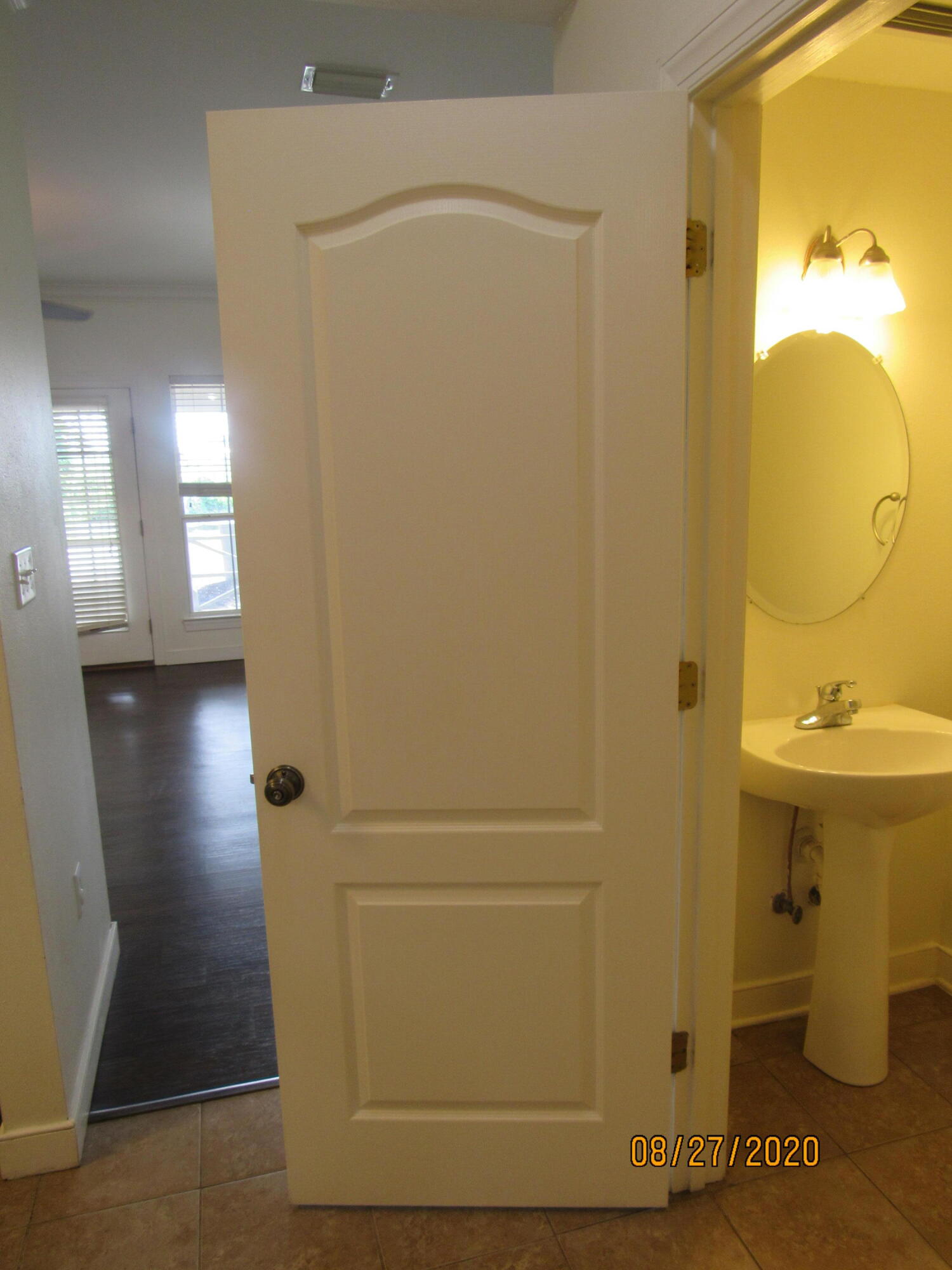 TWIN LAKES TOWNHOMES PH 2 - Residential