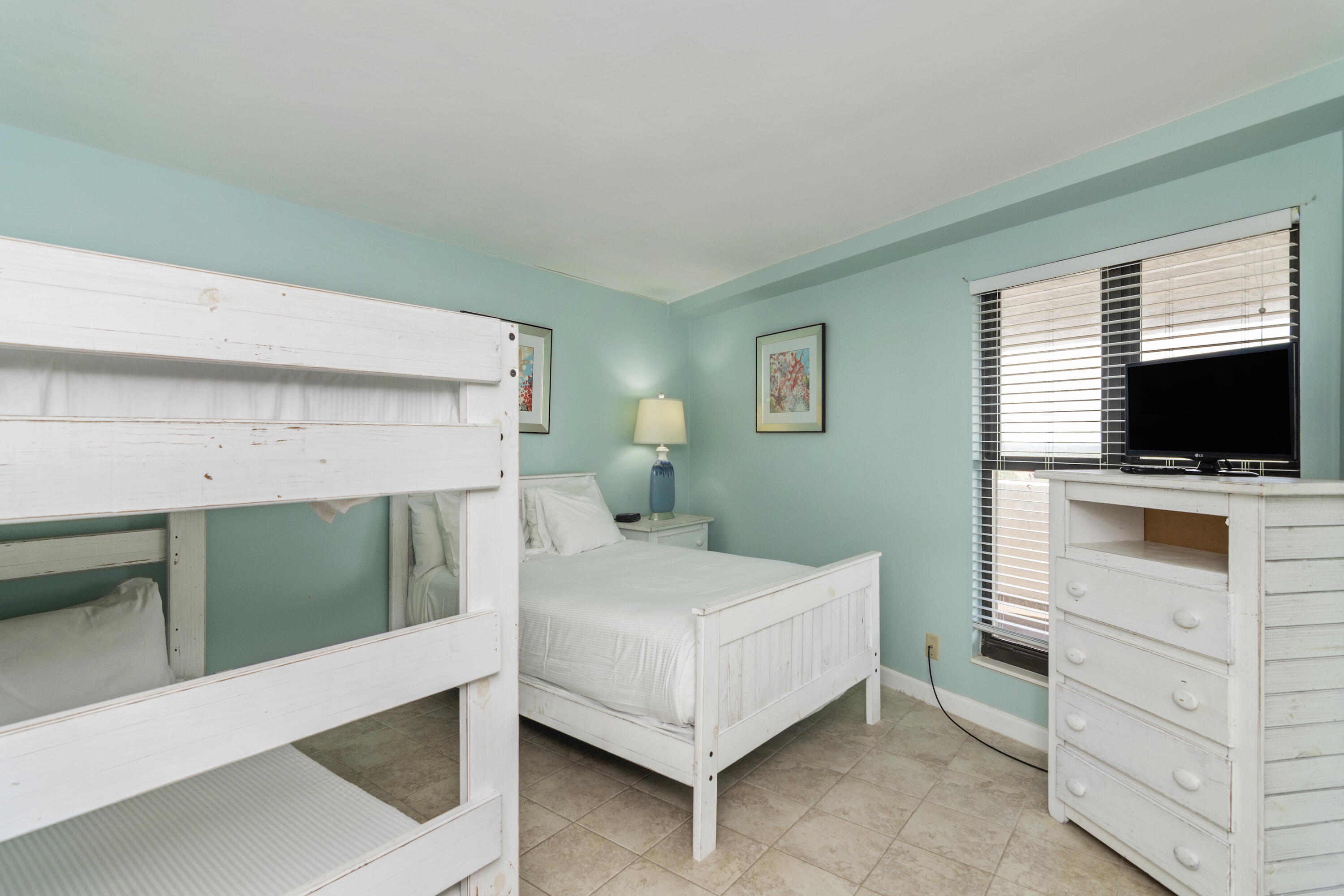 BEACHSIDE 2 CONDO - Residential