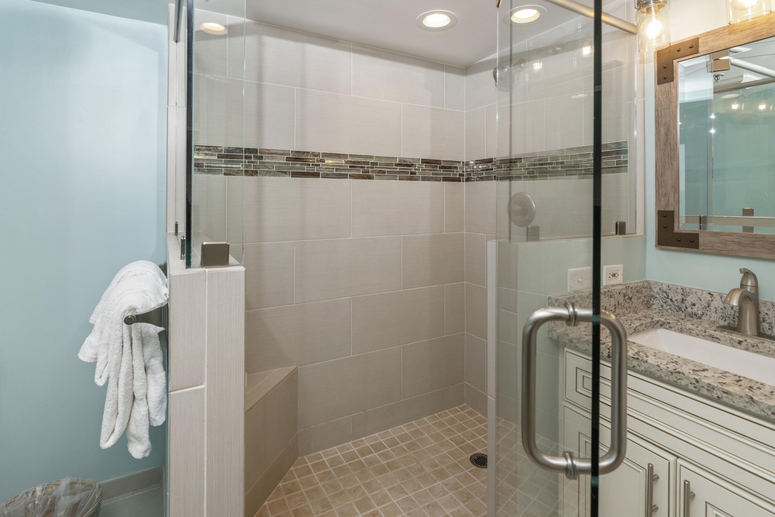 BEACHSIDE 2 CONDO - Residential