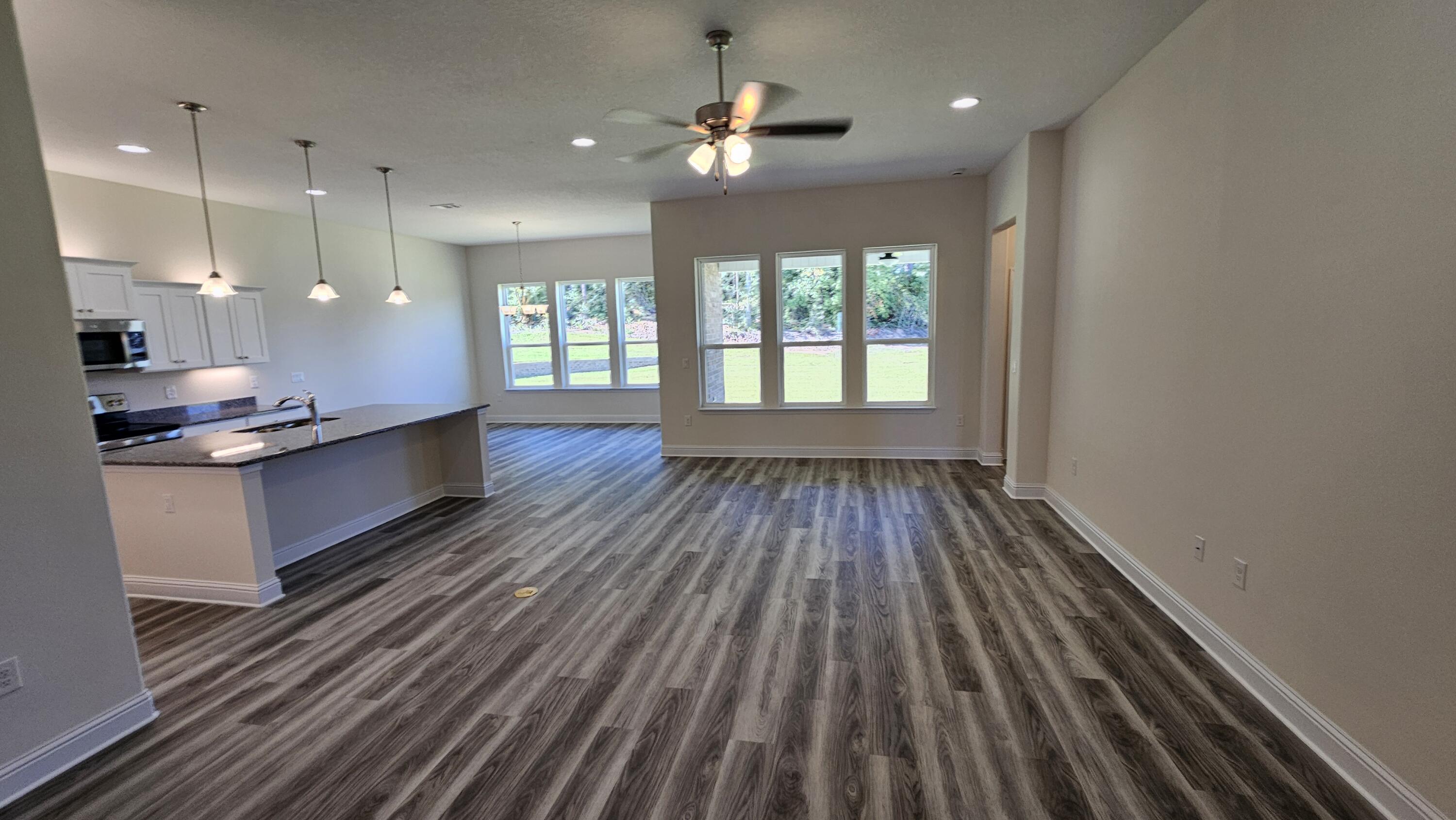 Nature Lake - Residential