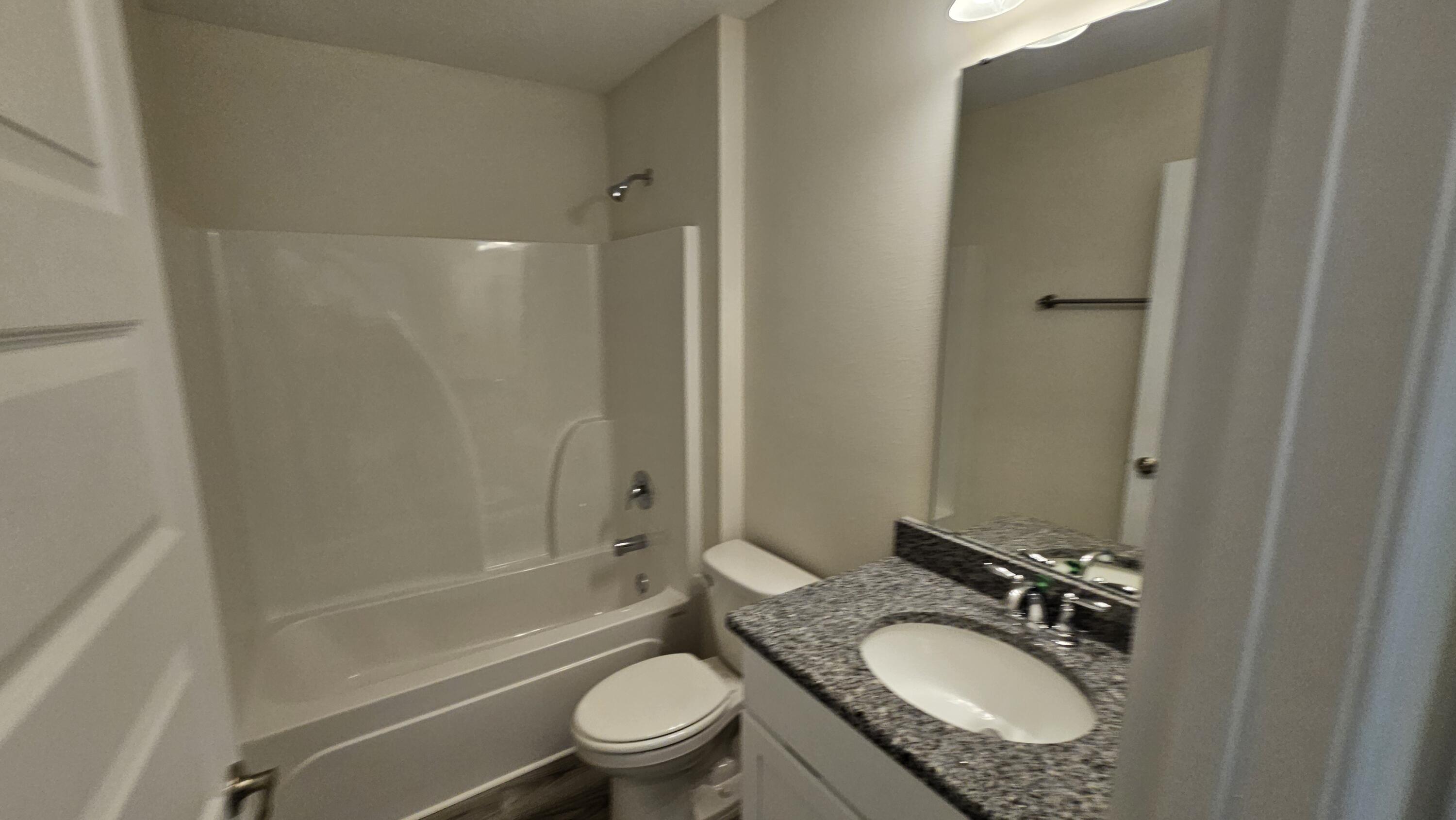 Nature Lake - Residential