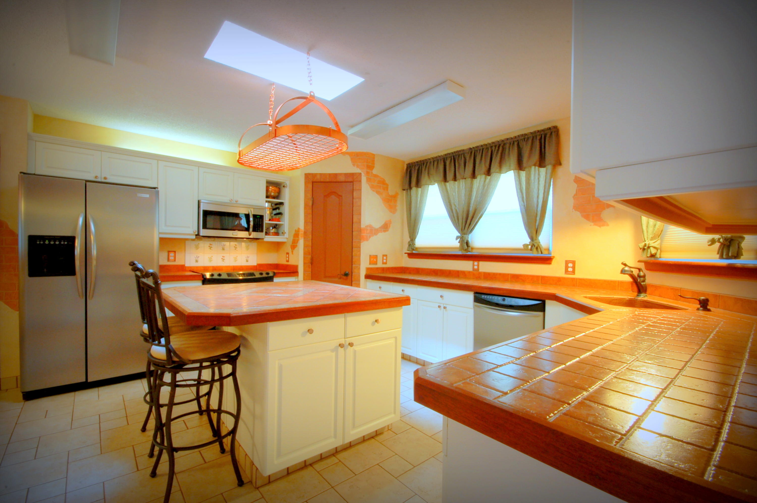 SANDY BEACH ESTATES - Residential