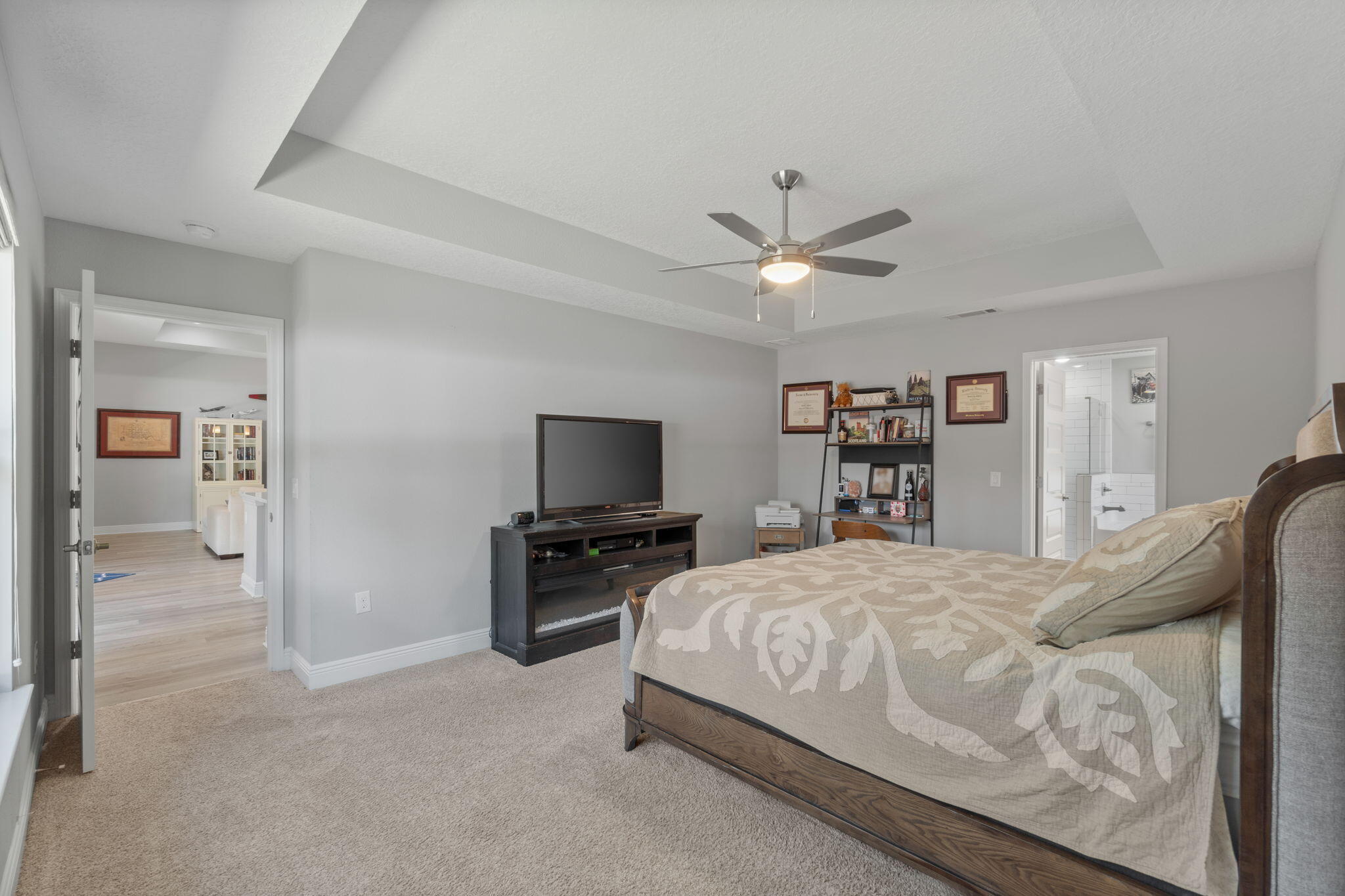 HOLLEY BY THE SEA - Residential