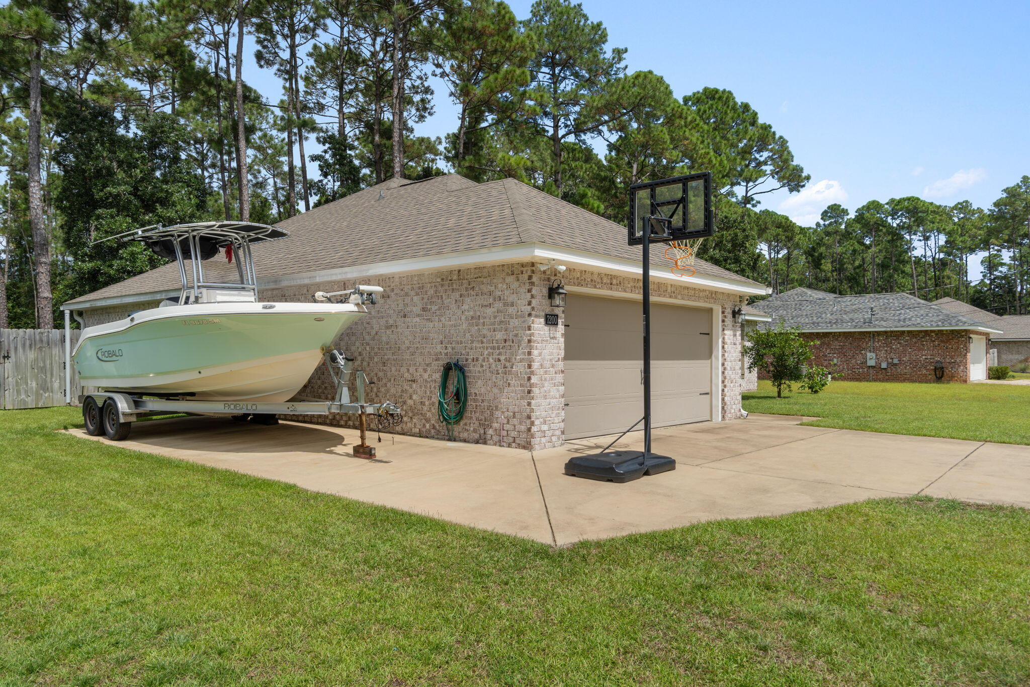 HOLLEY BY THE SEA - Residential