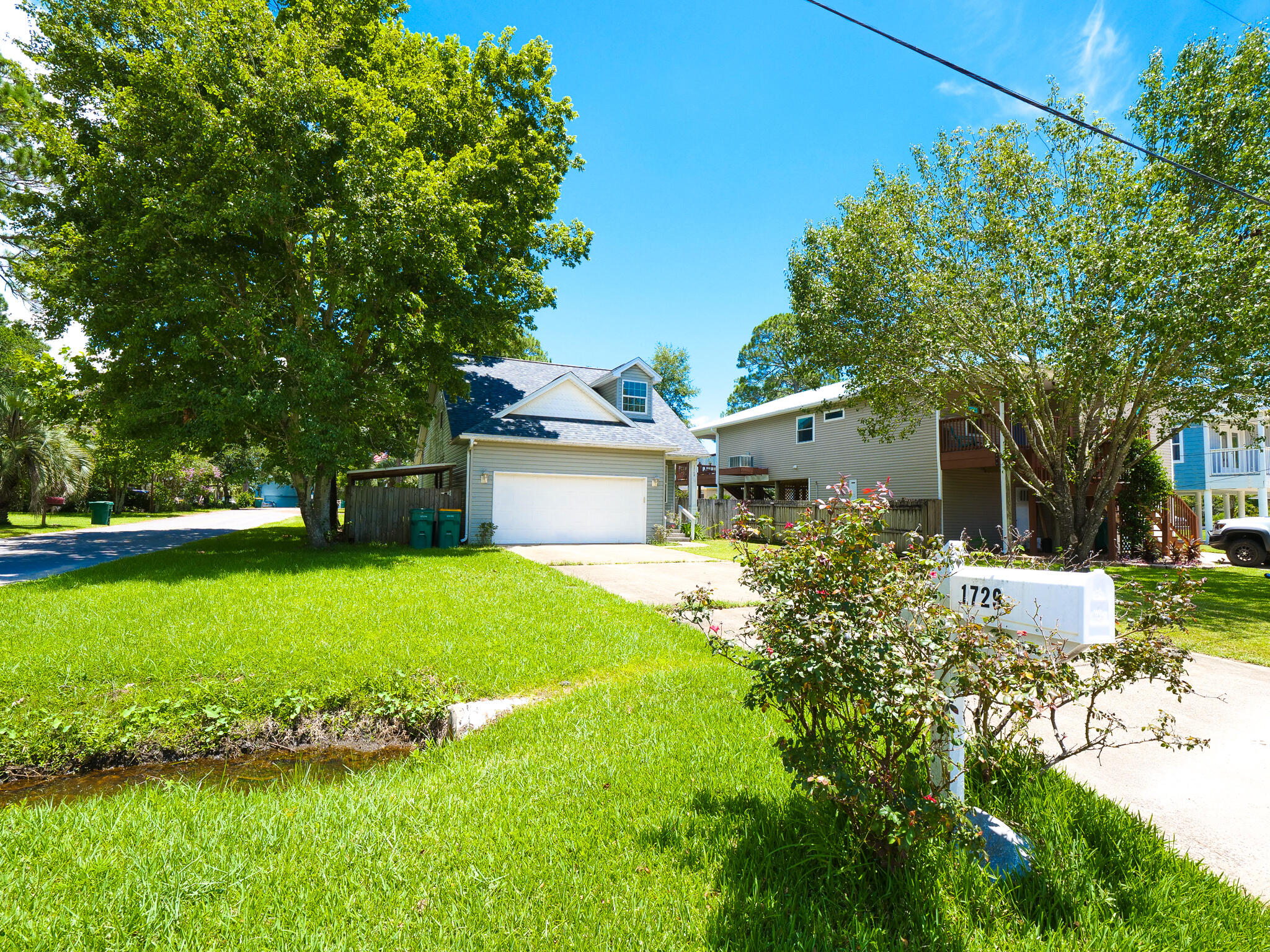 VALPARAISO PINECREST 1 - Residential