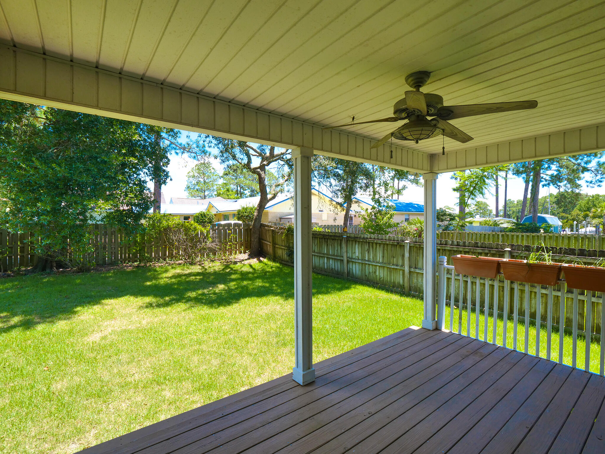 VALPARAISO PINECREST 1 - Residential