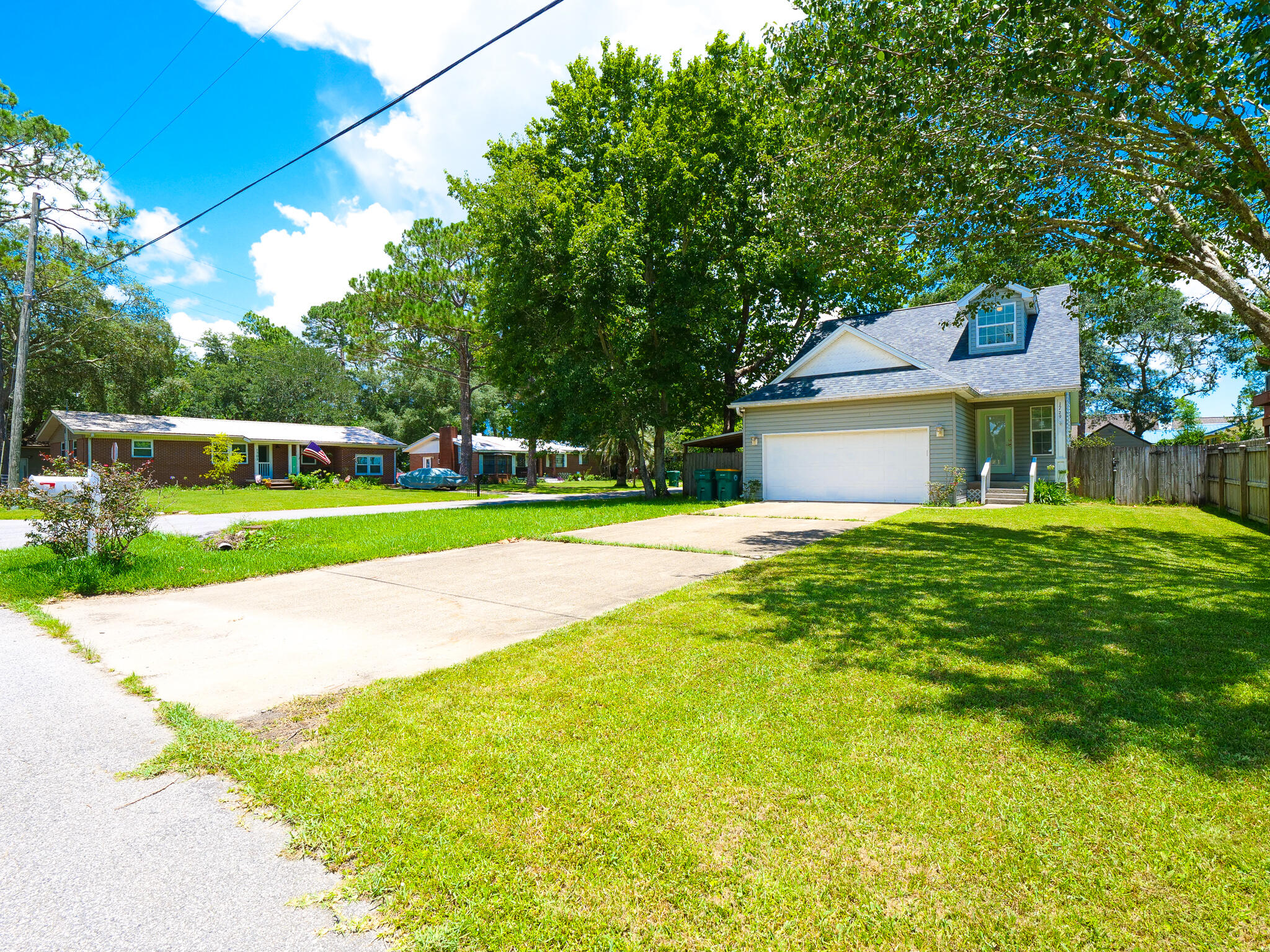 VALPARAISO PINECREST 1 - Residential