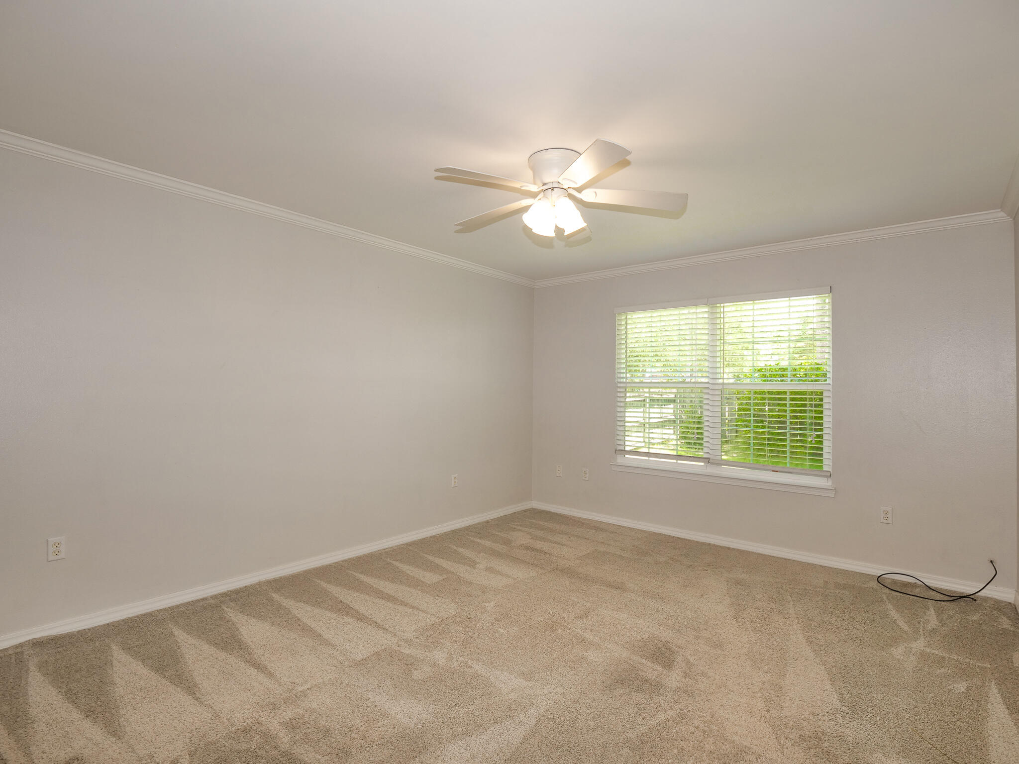 VALPARAISO PINECREST 1 - Residential