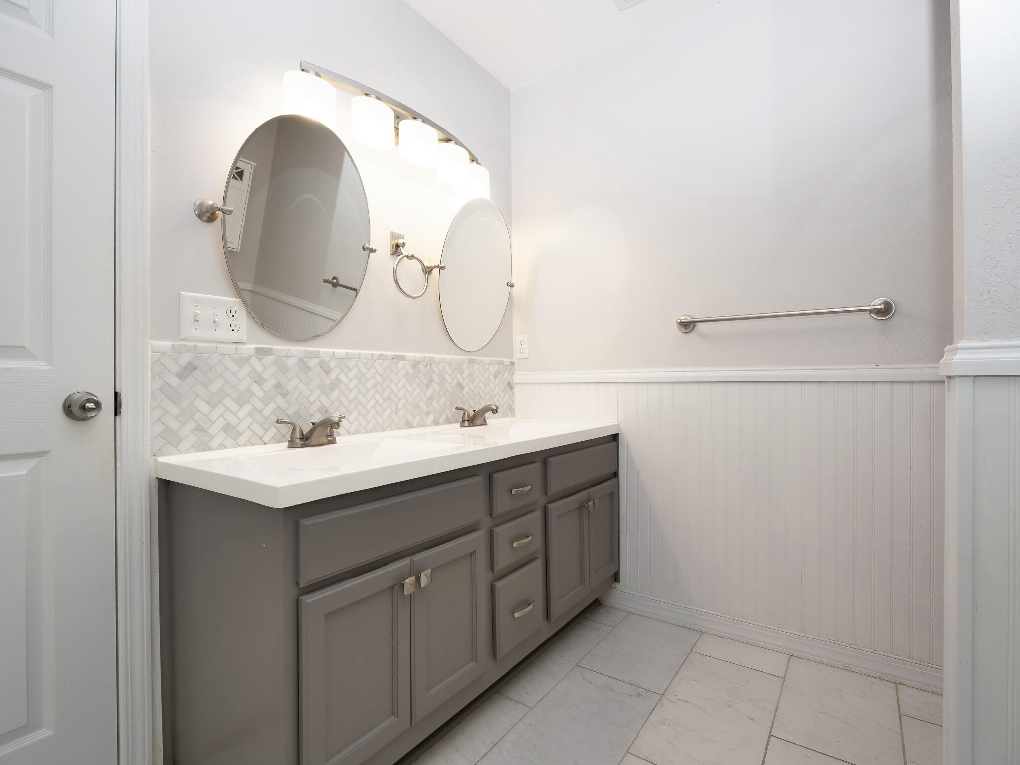 VALPARAISO PINECREST 1 - Residential