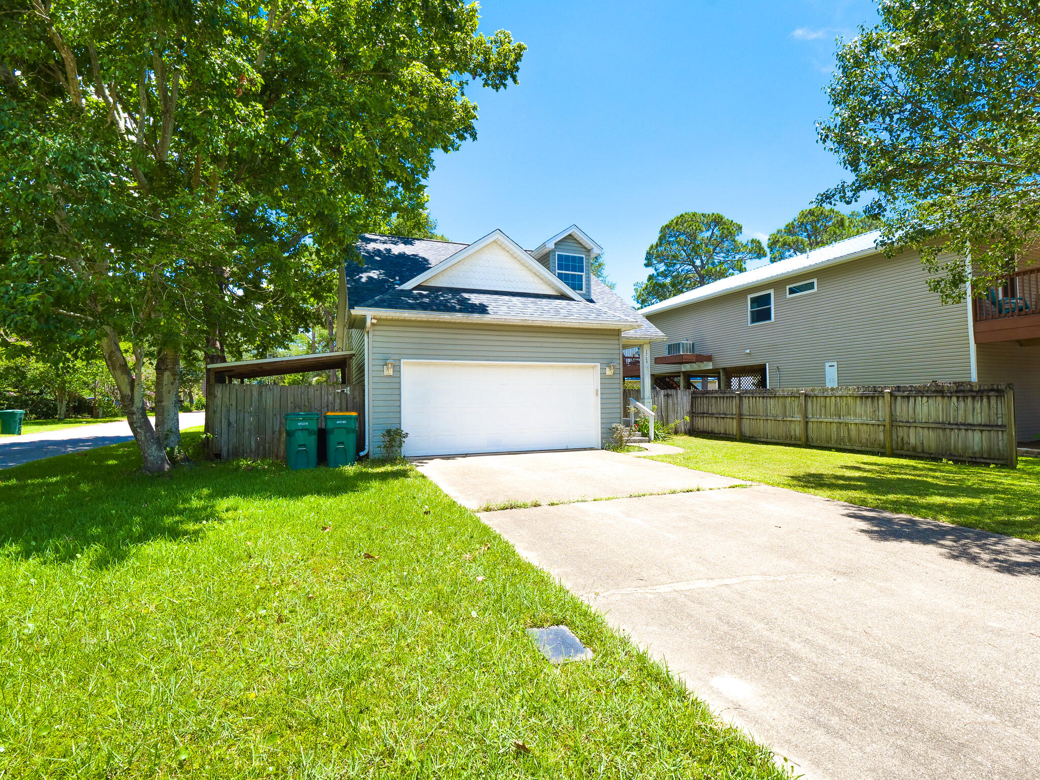 VALPARAISO PINECREST 1 - Residential