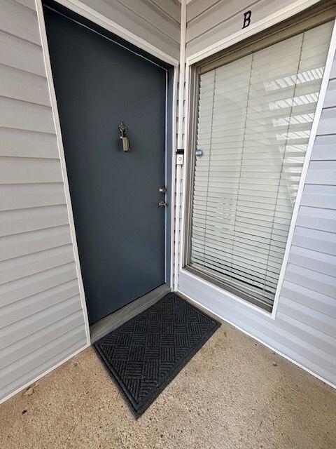FINISTERRA CONDO - Residential Lease