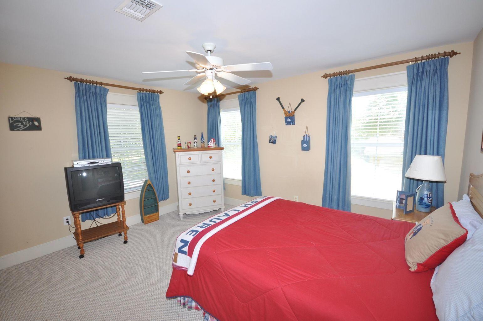 GRAND HARBOUR - Residential Lease